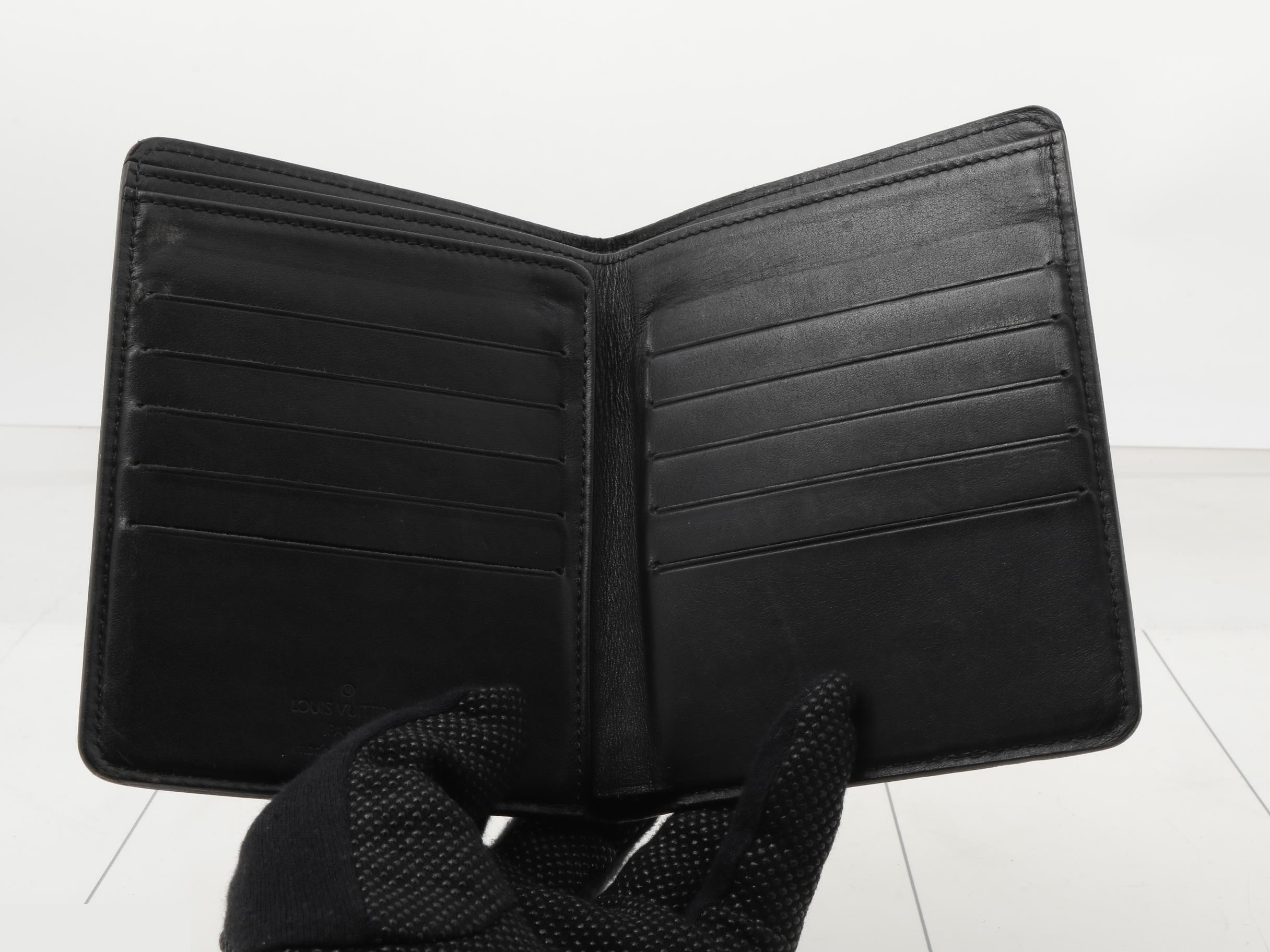 Bi-fold wallet, leather — view 4