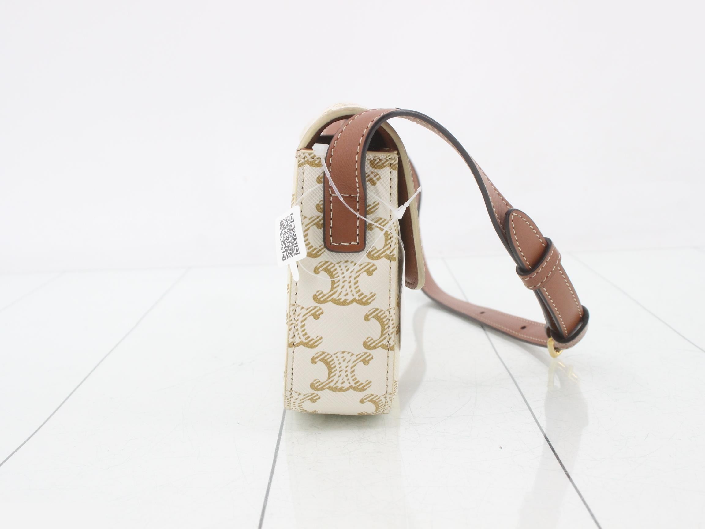 Shoulder bag — view 4