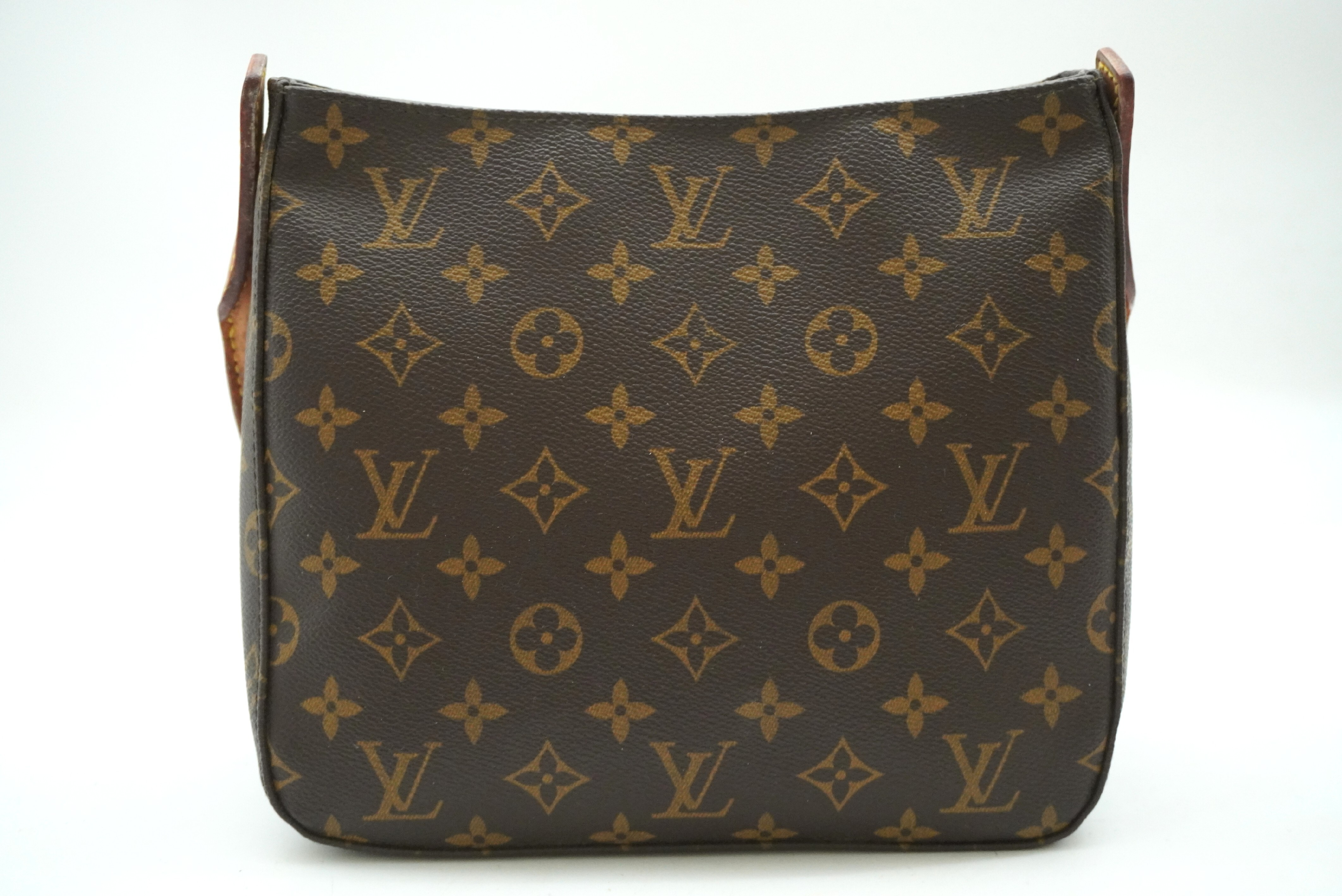 Monogram Looping MM M51146 Shoulder Bag — view 2