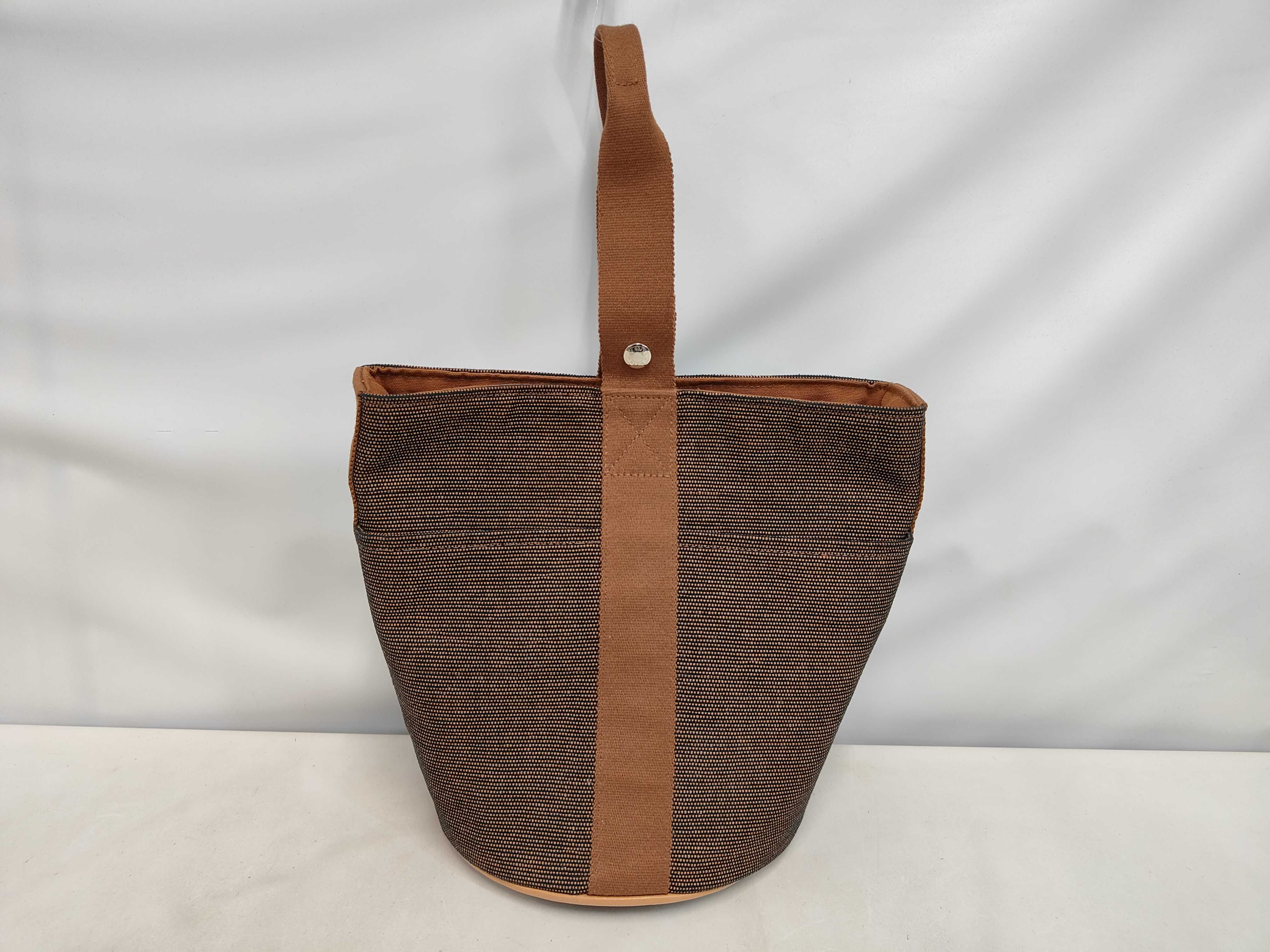 Saxo MM Handbag