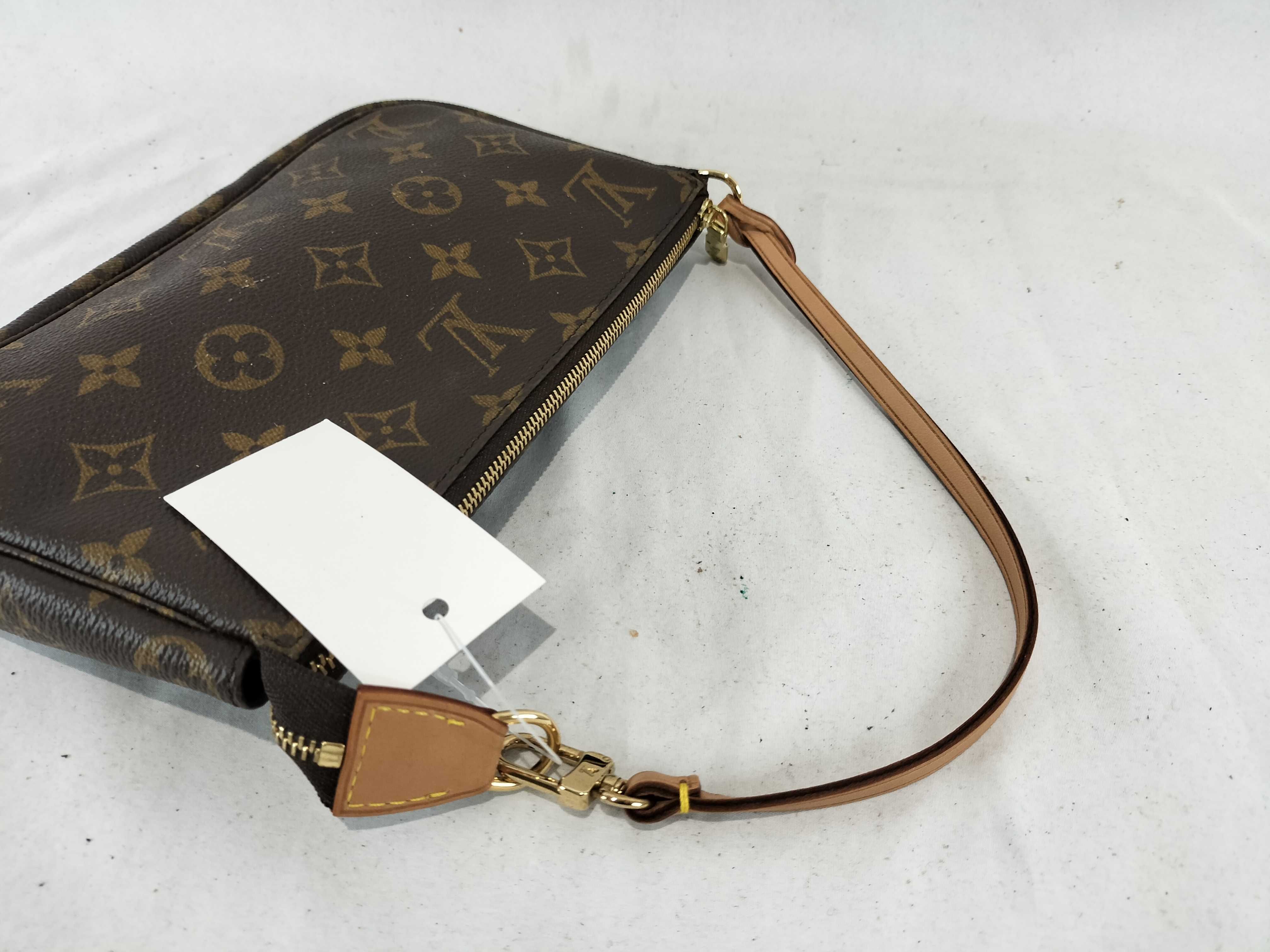 Monogram M51980 Accessoires Pouch — view 3