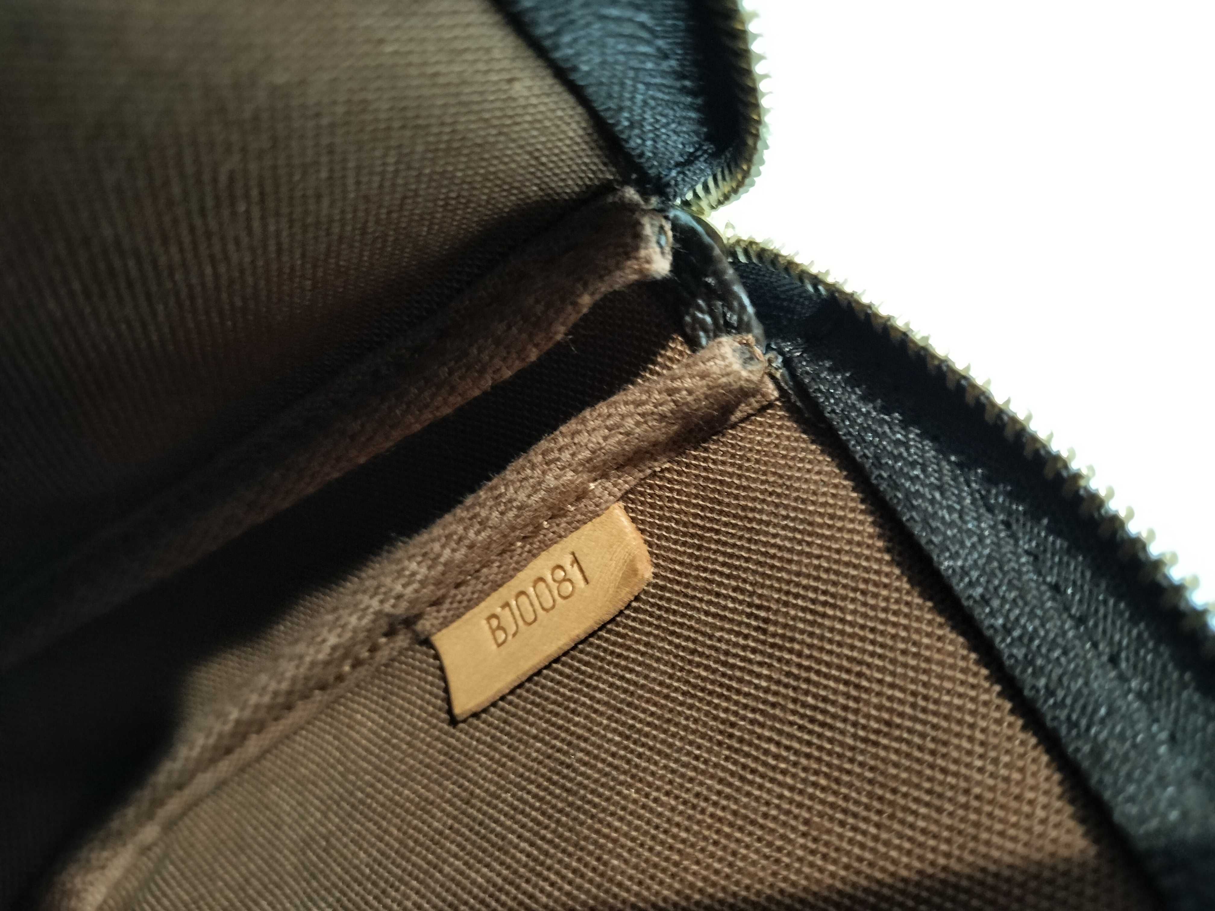 Monogram M51980 Accessoires Pouch — view 10