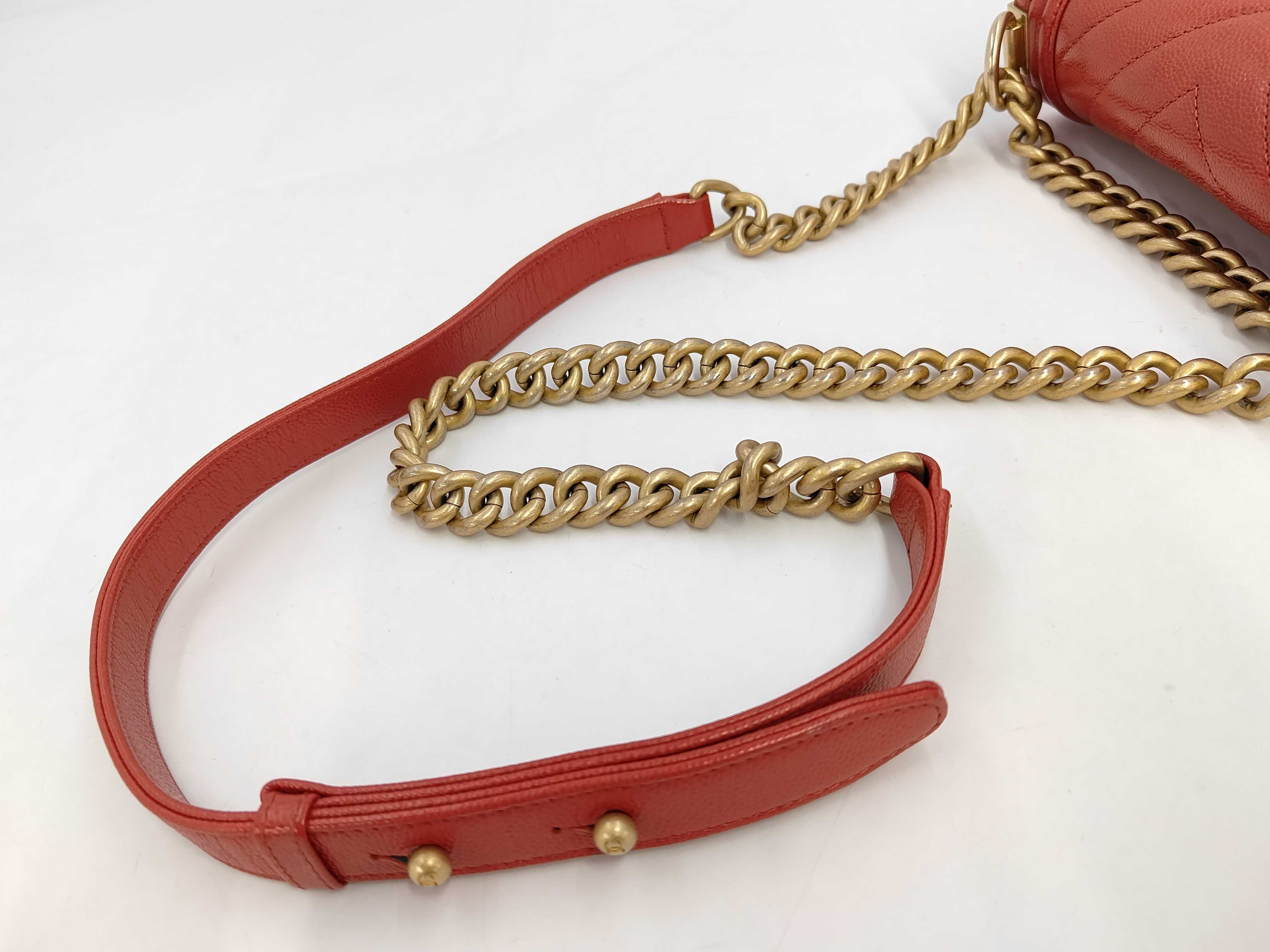 Boy Chanel V-stitch Red Shoulder Bag — view 3