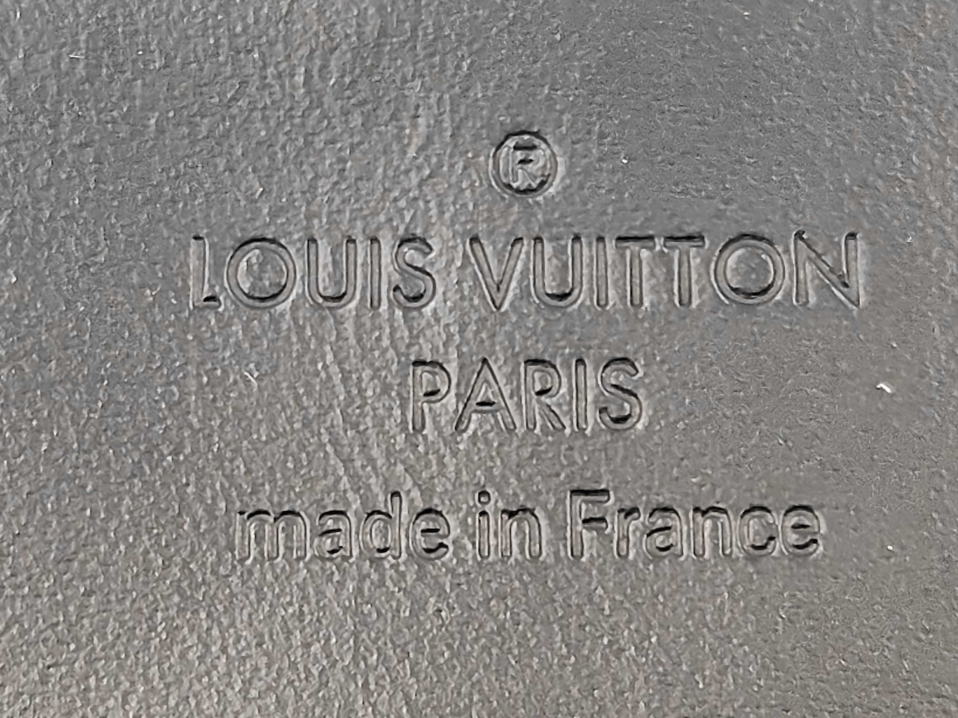 LV Damier Shoulder Bag — view 11