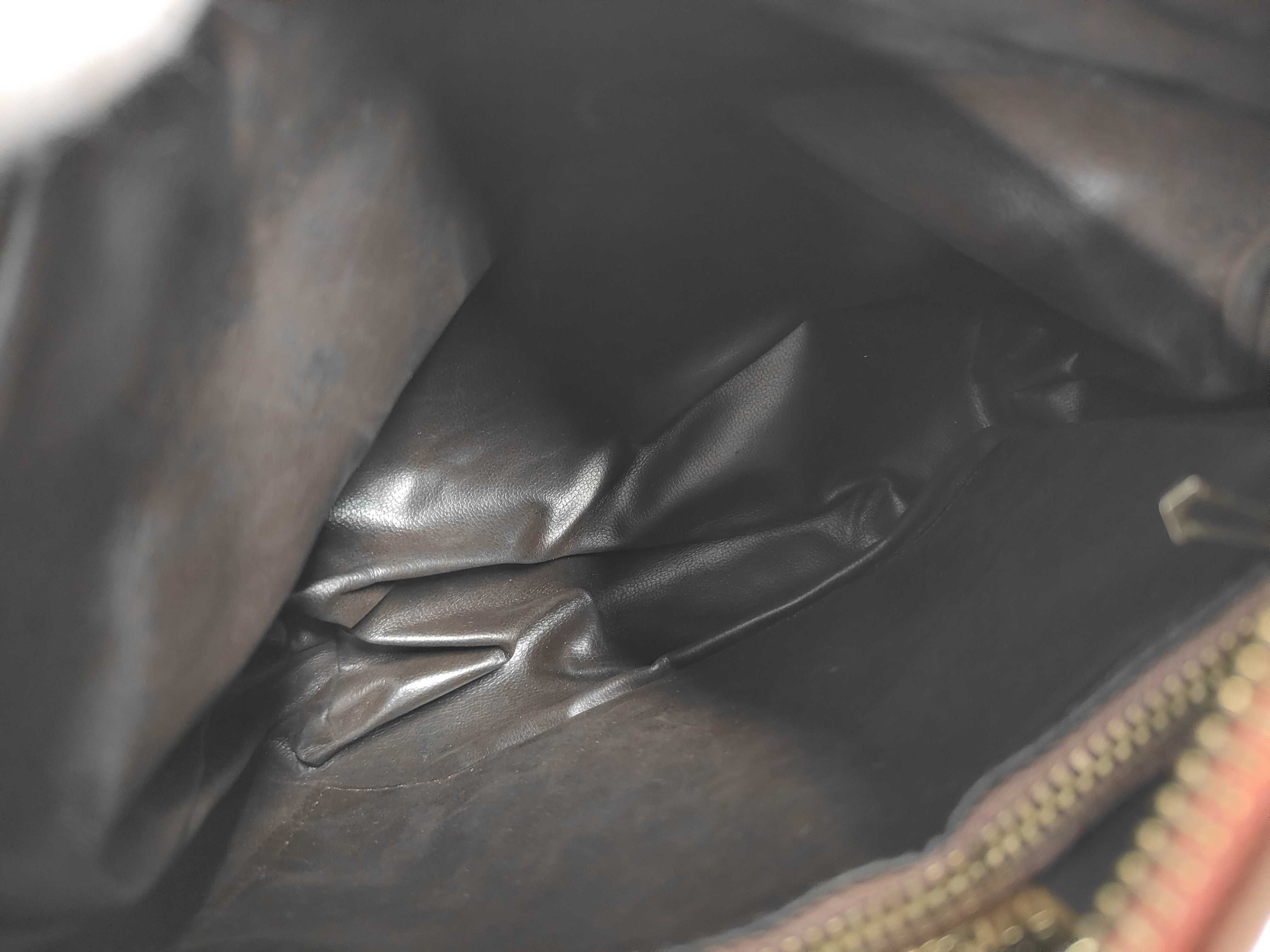 Leather Intrecciato Shoulder Bag — view 7