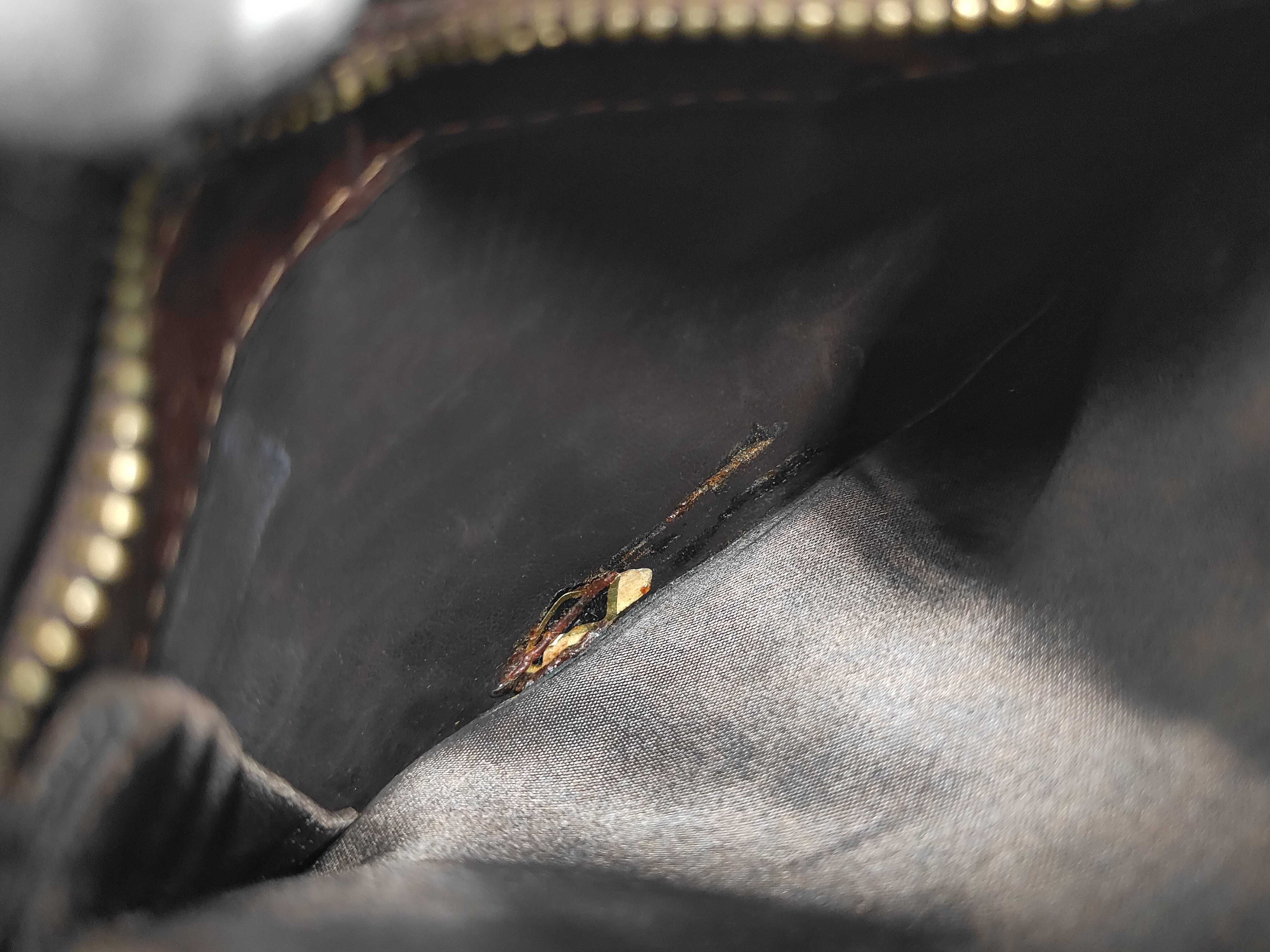 Leather Intrecciato Shoulder Bag — view 9