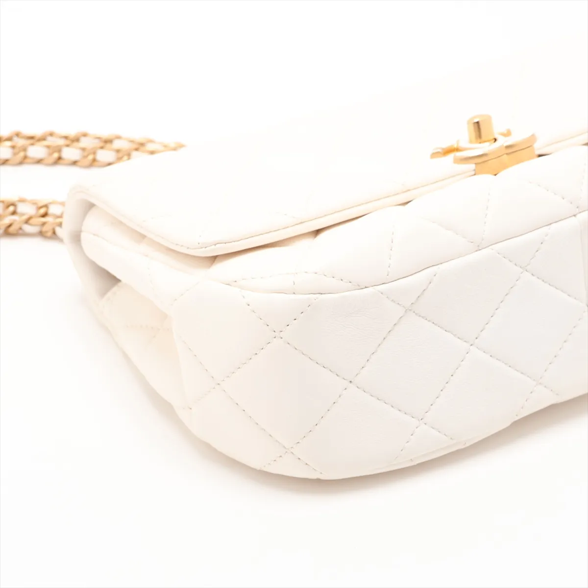 Matelassé Lambskin Single Flap Double Chain Bag, White with Gold Hardware, U86LX4TJ, Random Plate — view 4