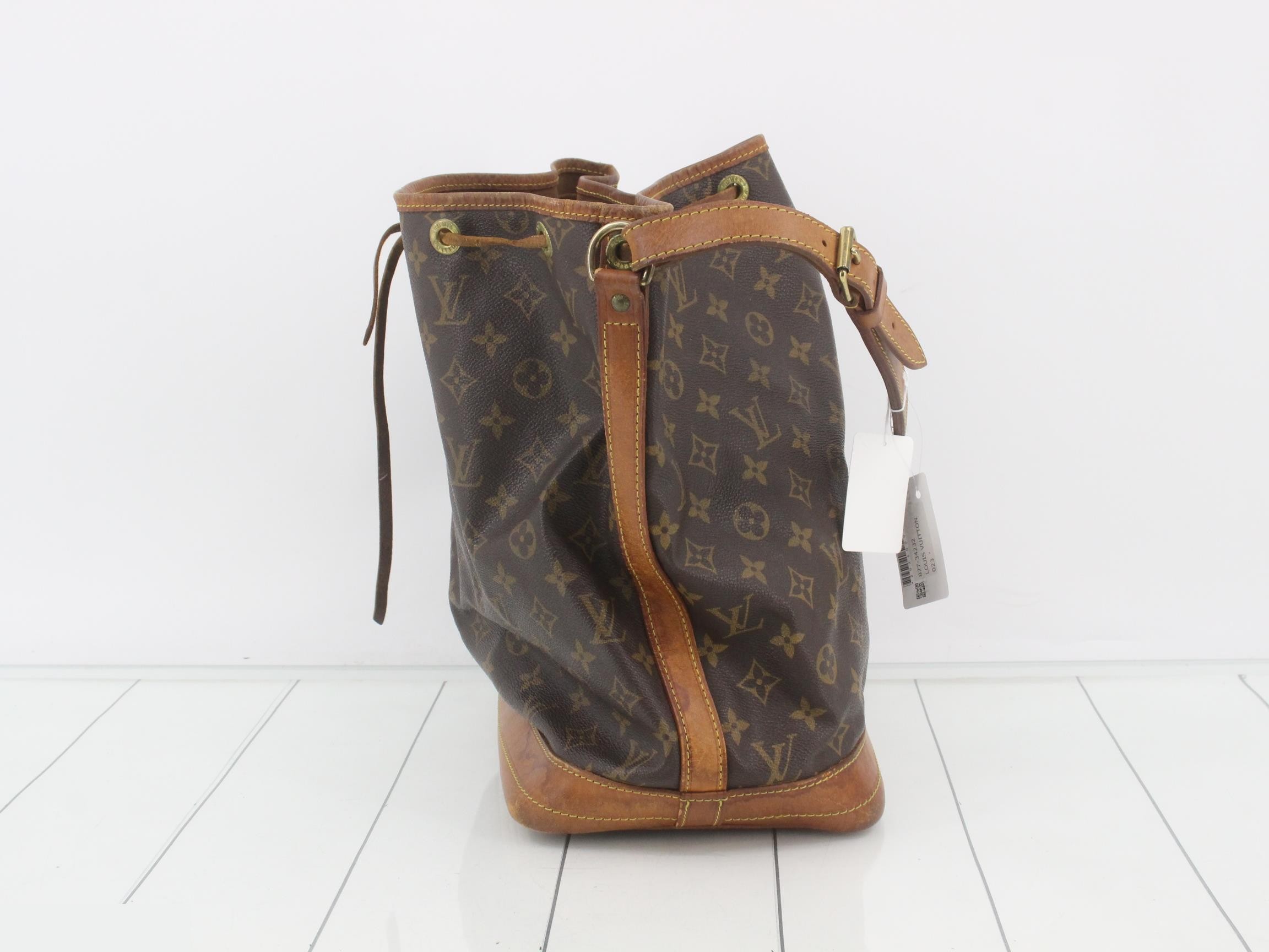 monogram shoulder bag — view 3