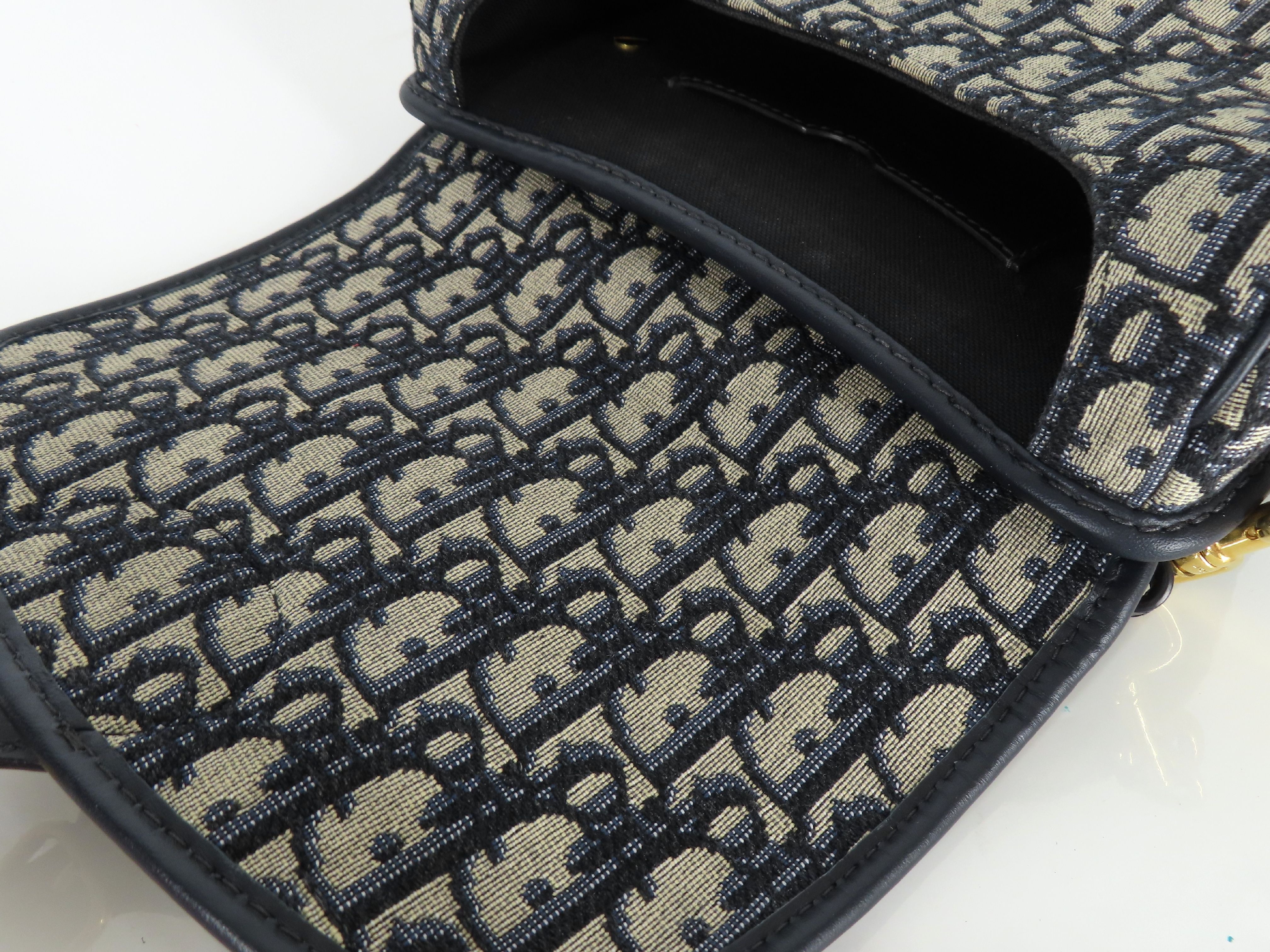 Bobby Shoulder Bag — view 8