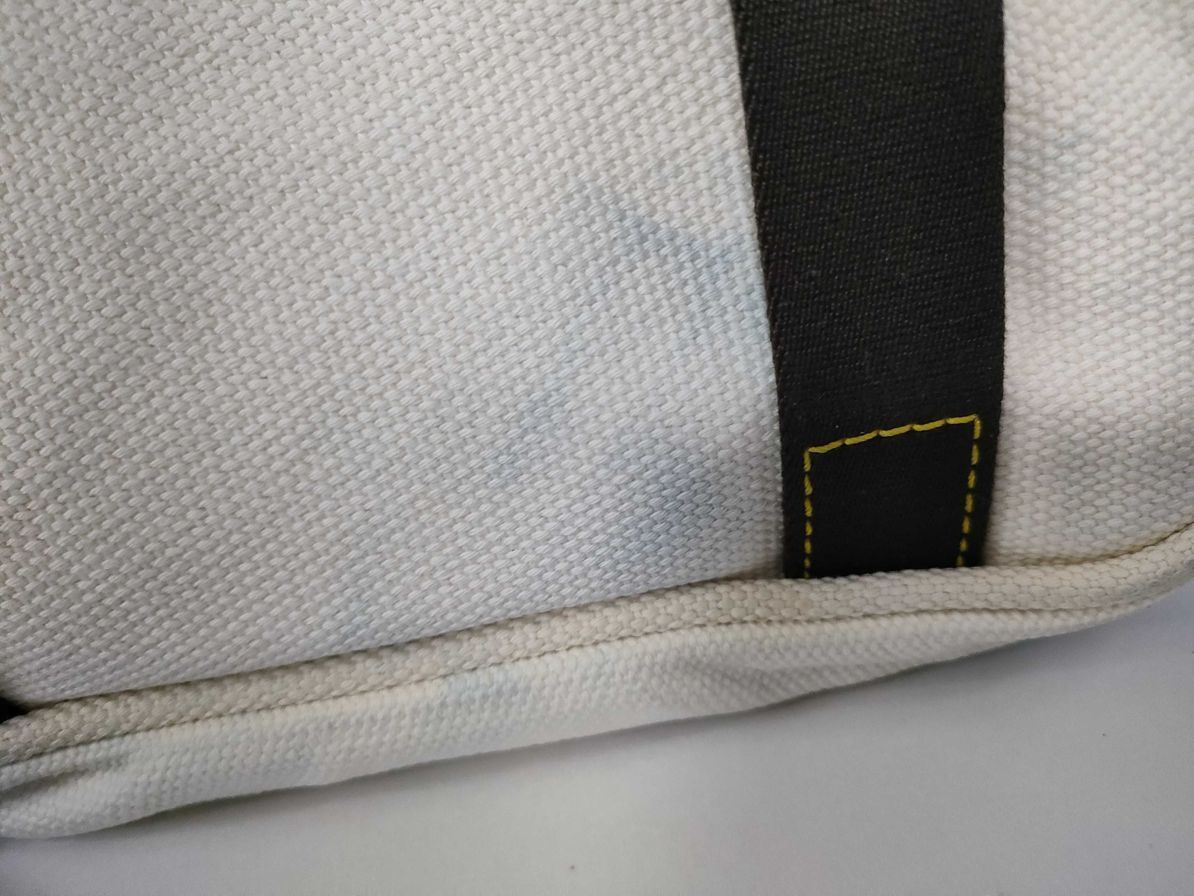 Antigua Buzas Shoulder Bag — view 14
