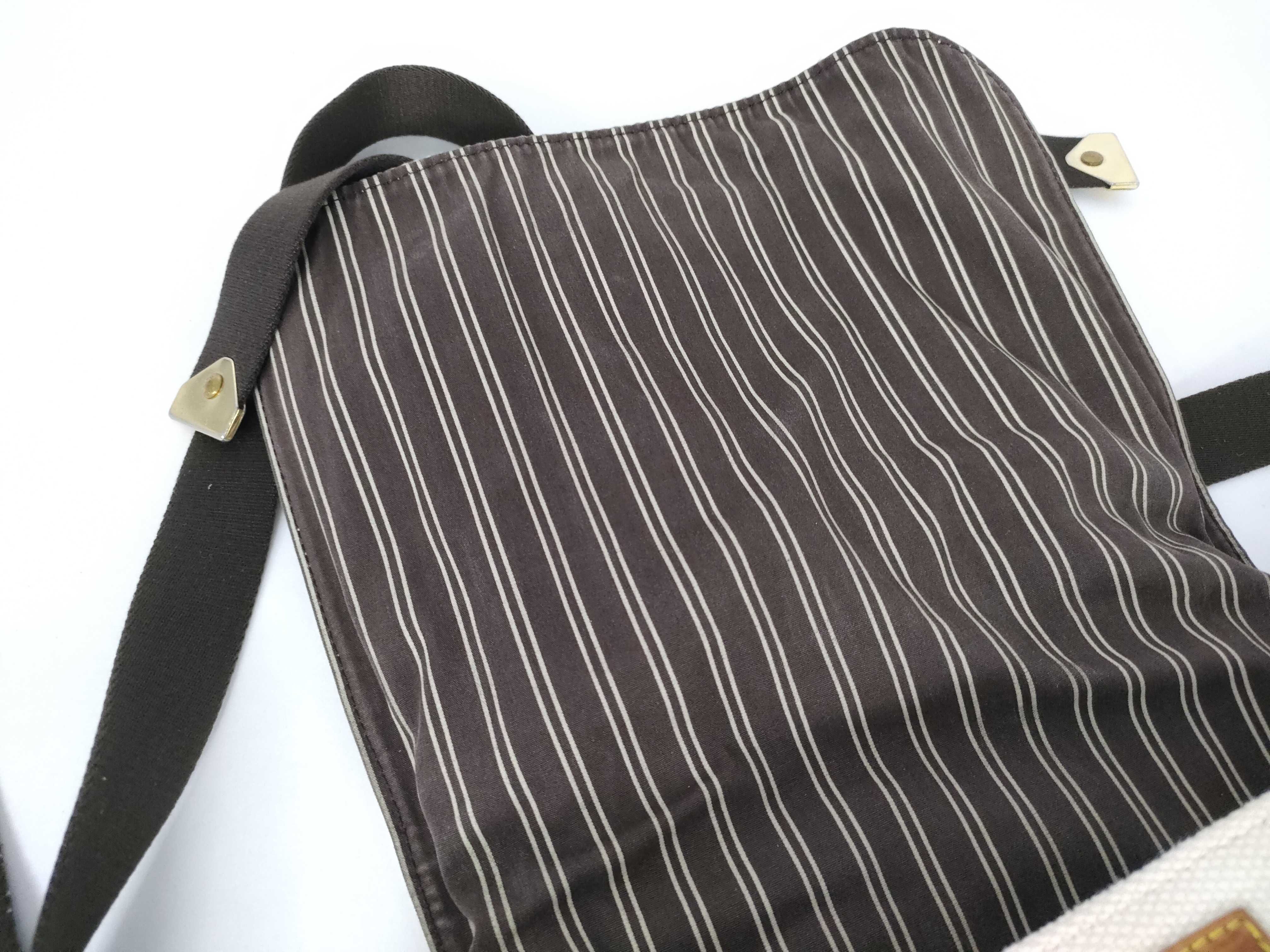 Antigua Buzas Shoulder Bag — view 7