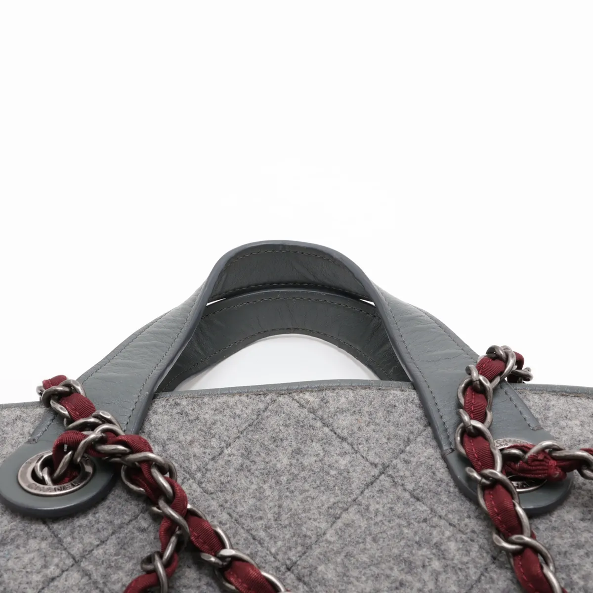 Matelassé Felt x Lambskin 2-Way Tote Bag, Gray with Gunmetal Hardware — view 6
