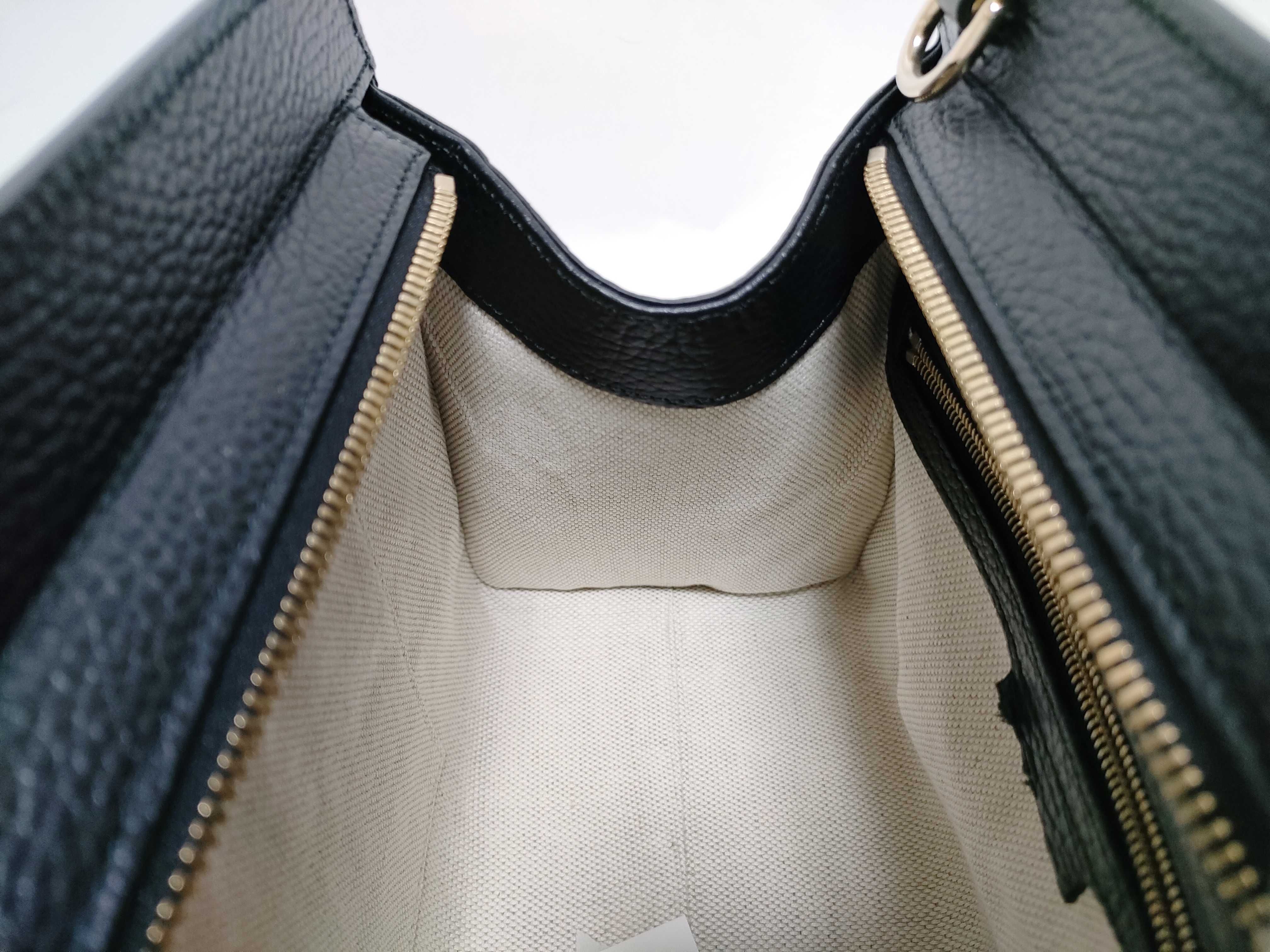 Soho 2-Way Handbag 607722 Black Leather Shoulder Bag — view 10