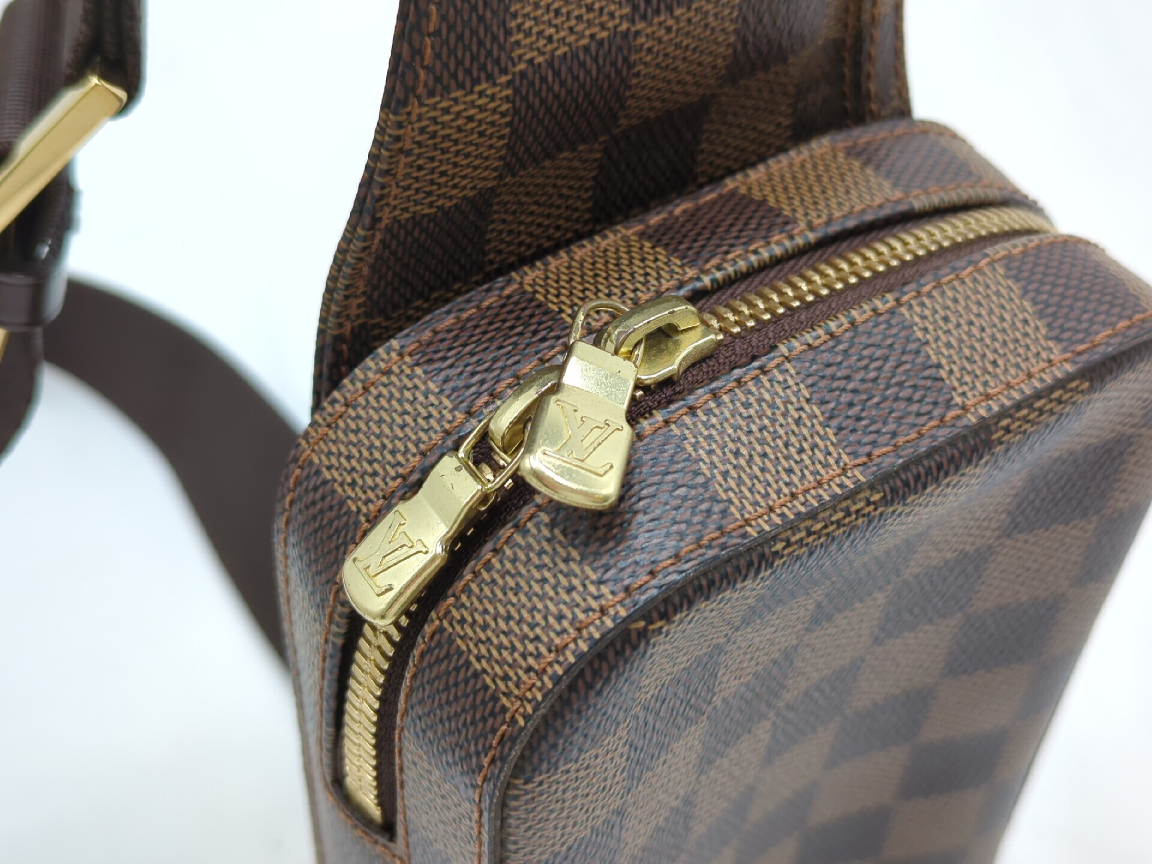 N51994 Damier Geronimos Shoulder Bag — view 8