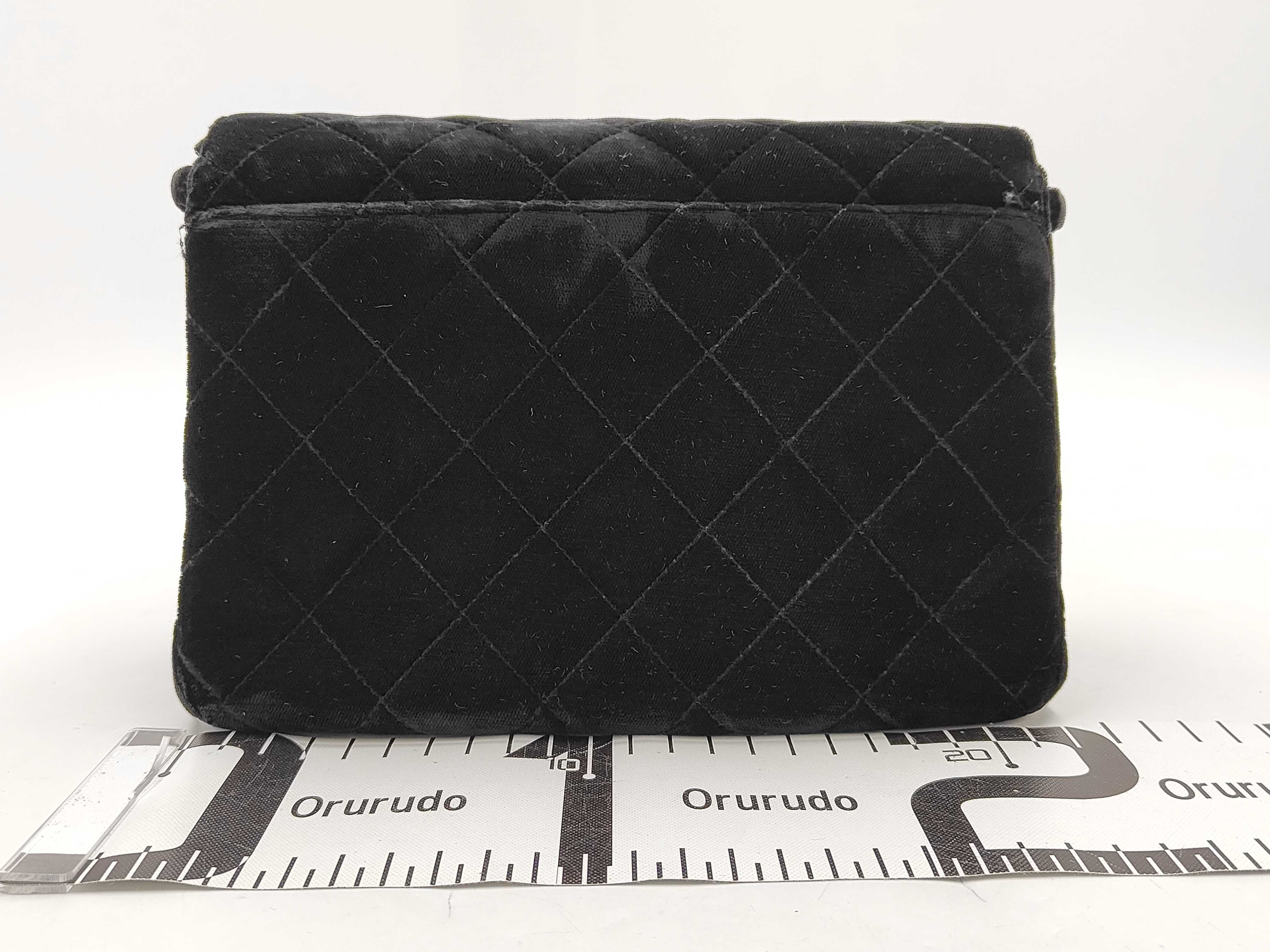 Matelassé Coco Mark Suede Shoulder Bag — view 2