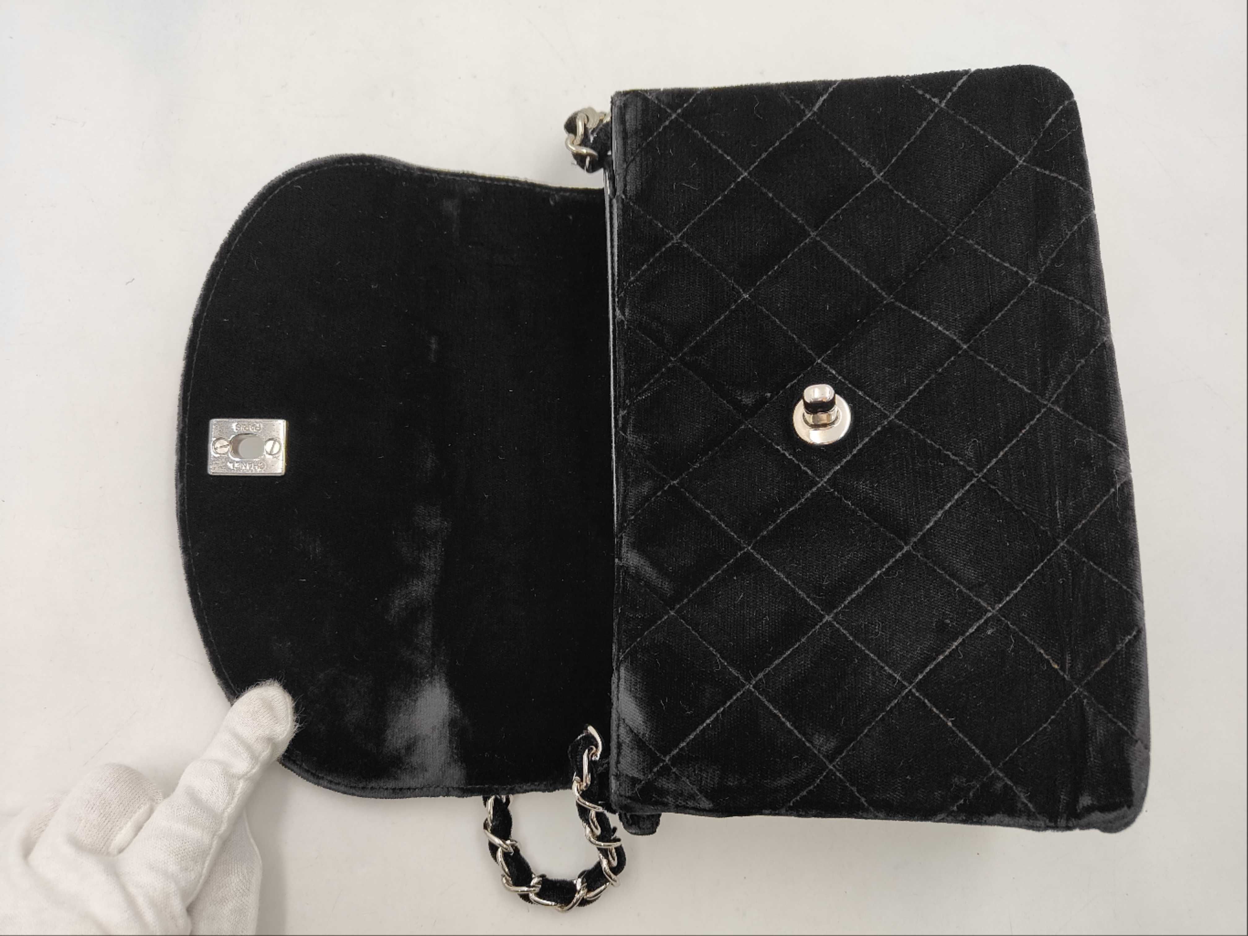 Matelassé Coco Mark Suede Shoulder Bag — view 7