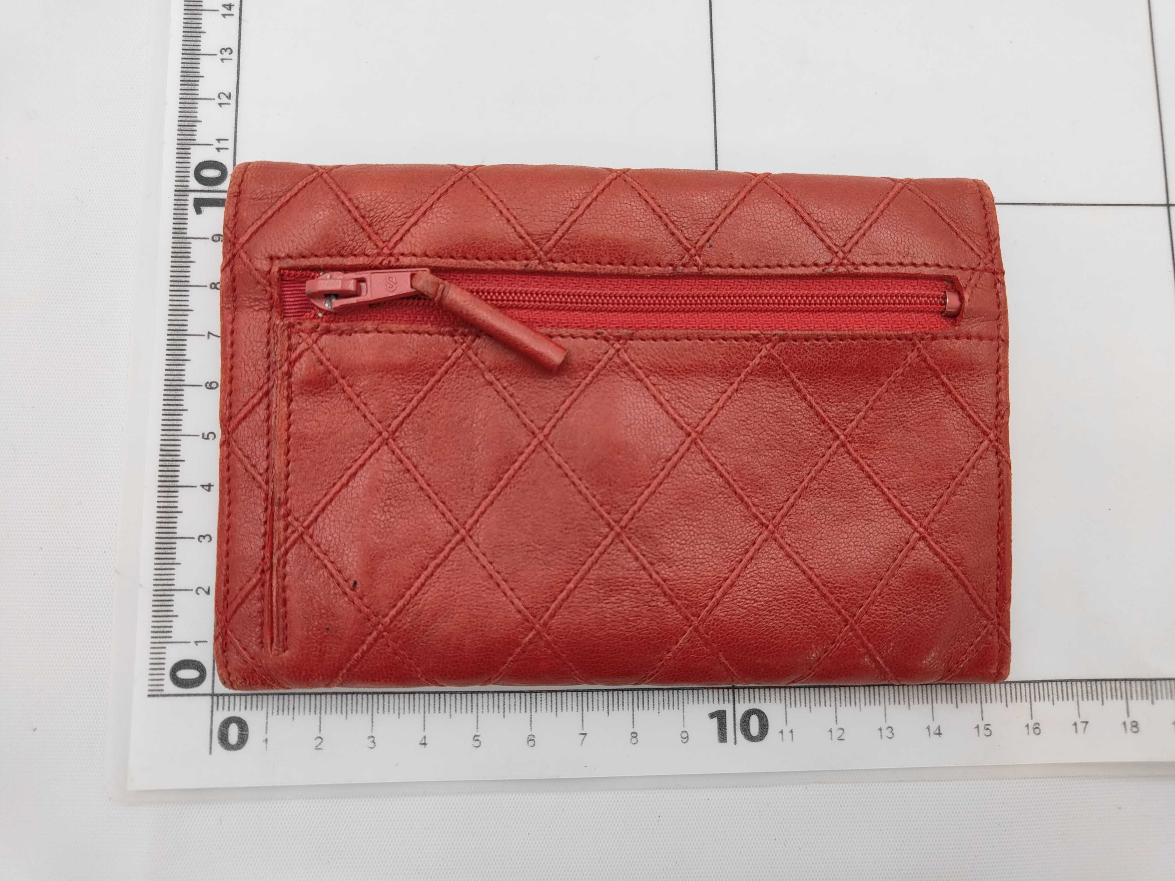 Bicolore Folding Wallet V-Stitch Wallet — view 2