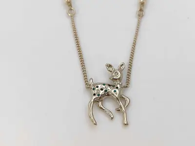 Necklace with GP Hardware and Deer Leather Design (G26C)