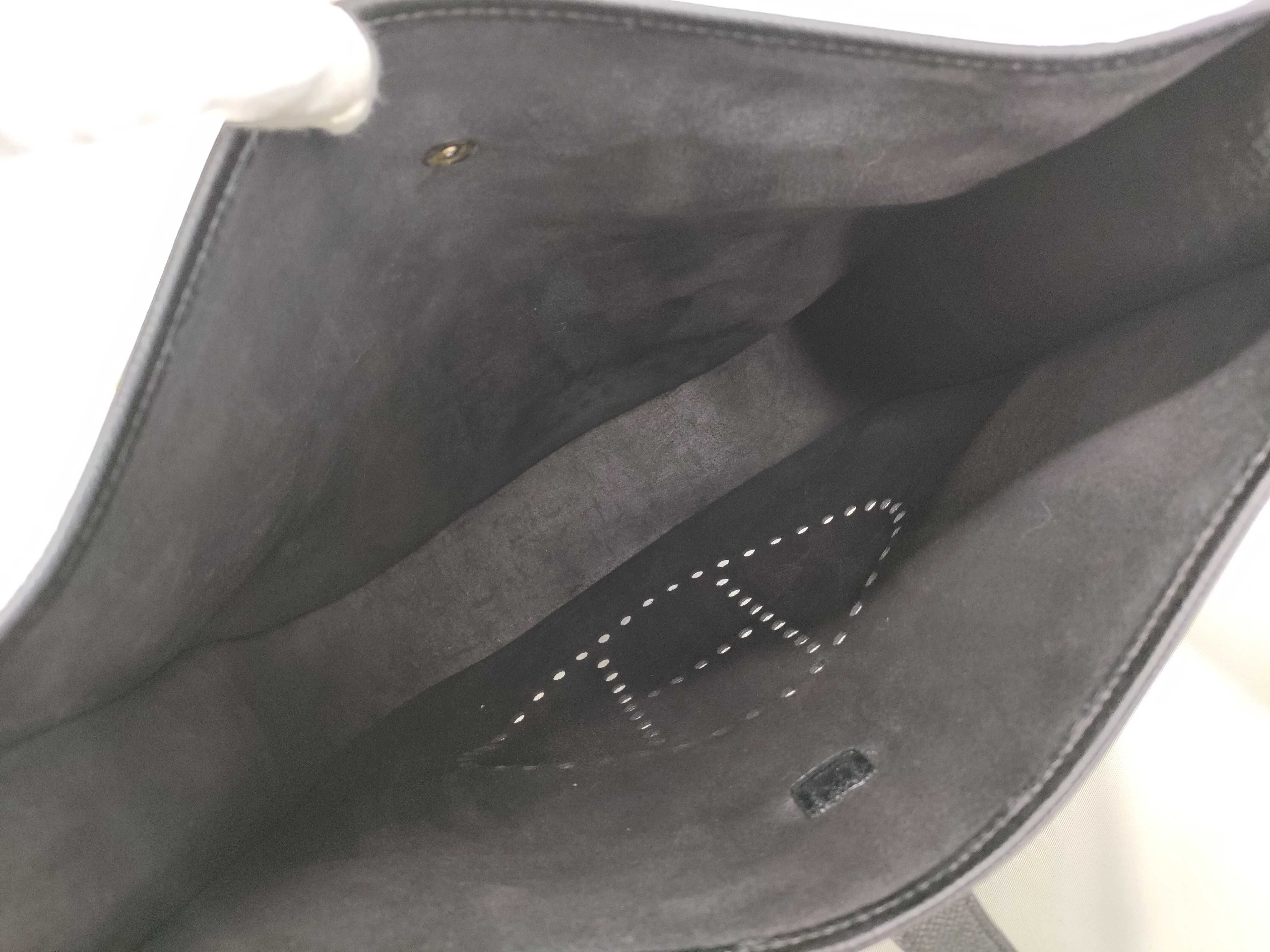 Evelyne Shoulder Bag — view 8