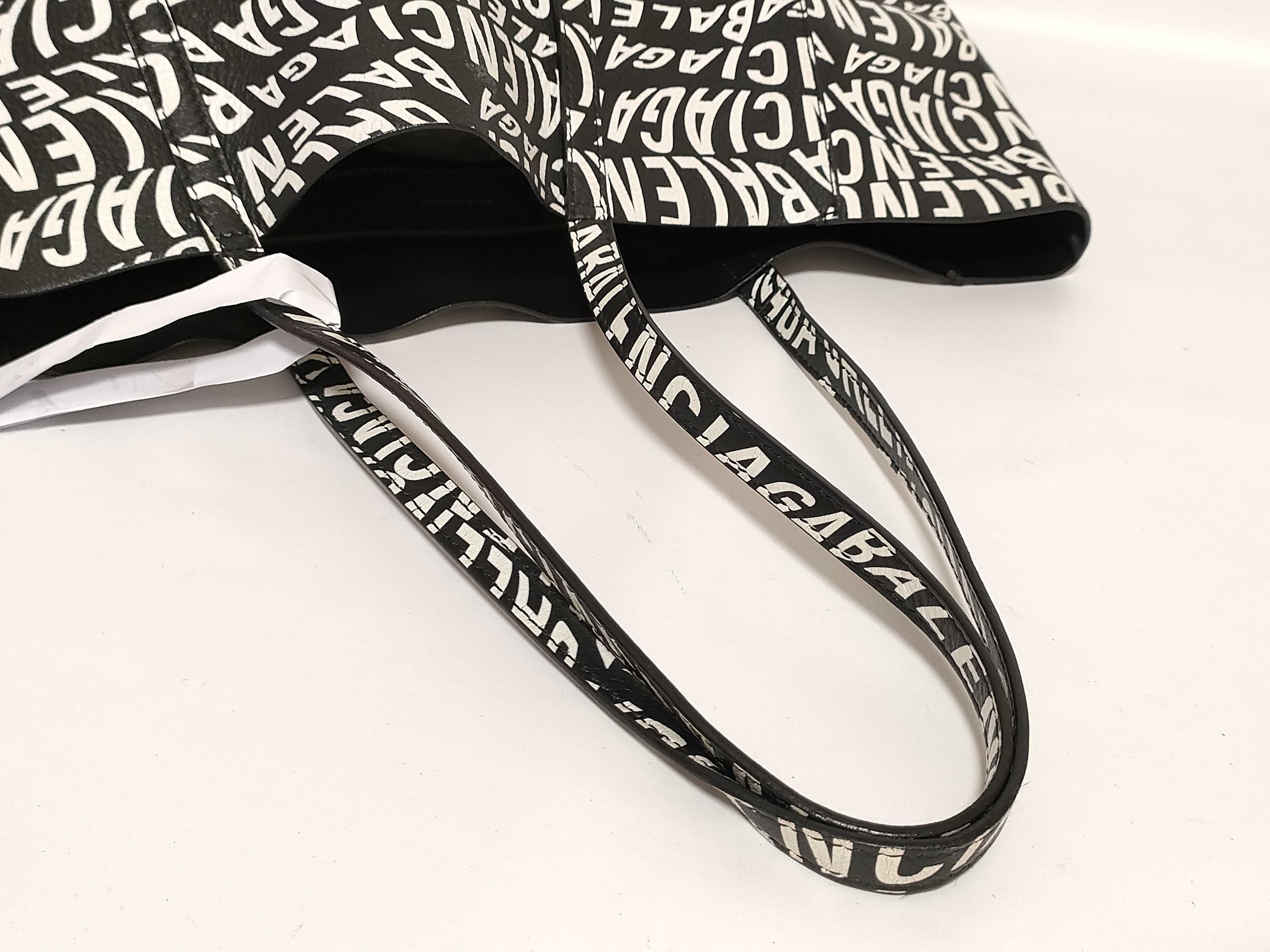 ID- Everyday 31 Leather Black Totebag SHW 551812-1000-W-002120 Tote Bag — view 3