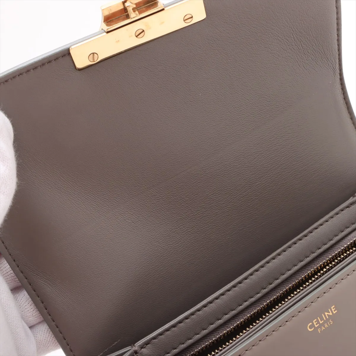Triomphe Teen Leather Shoulder Bag Gray — view 12