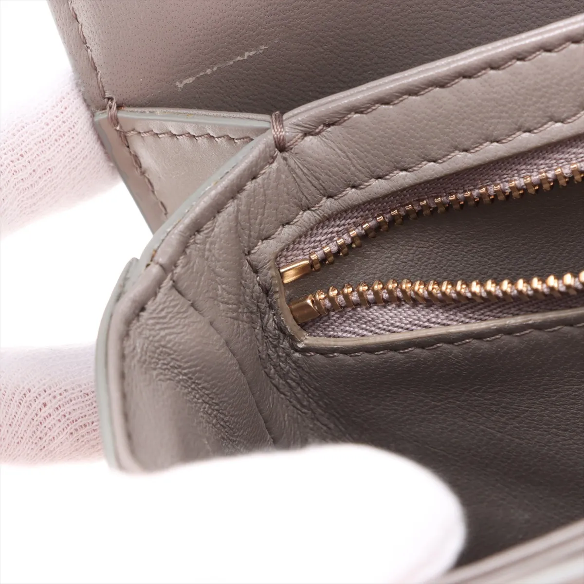 Triomphe Teen Leather Shoulder Bag Gray — view 13