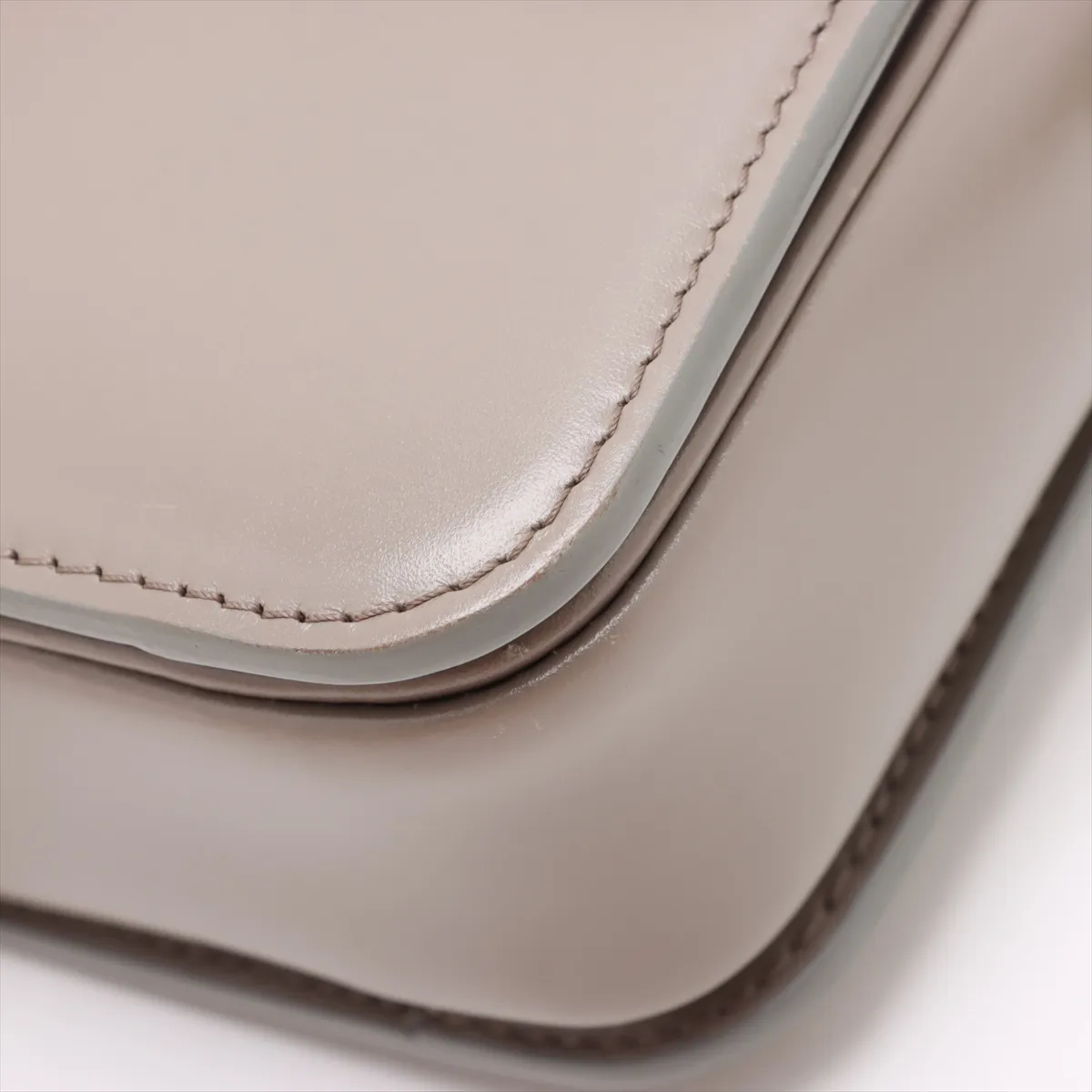 Triomphe Teen Leather Shoulder Bag Gray — view 14
