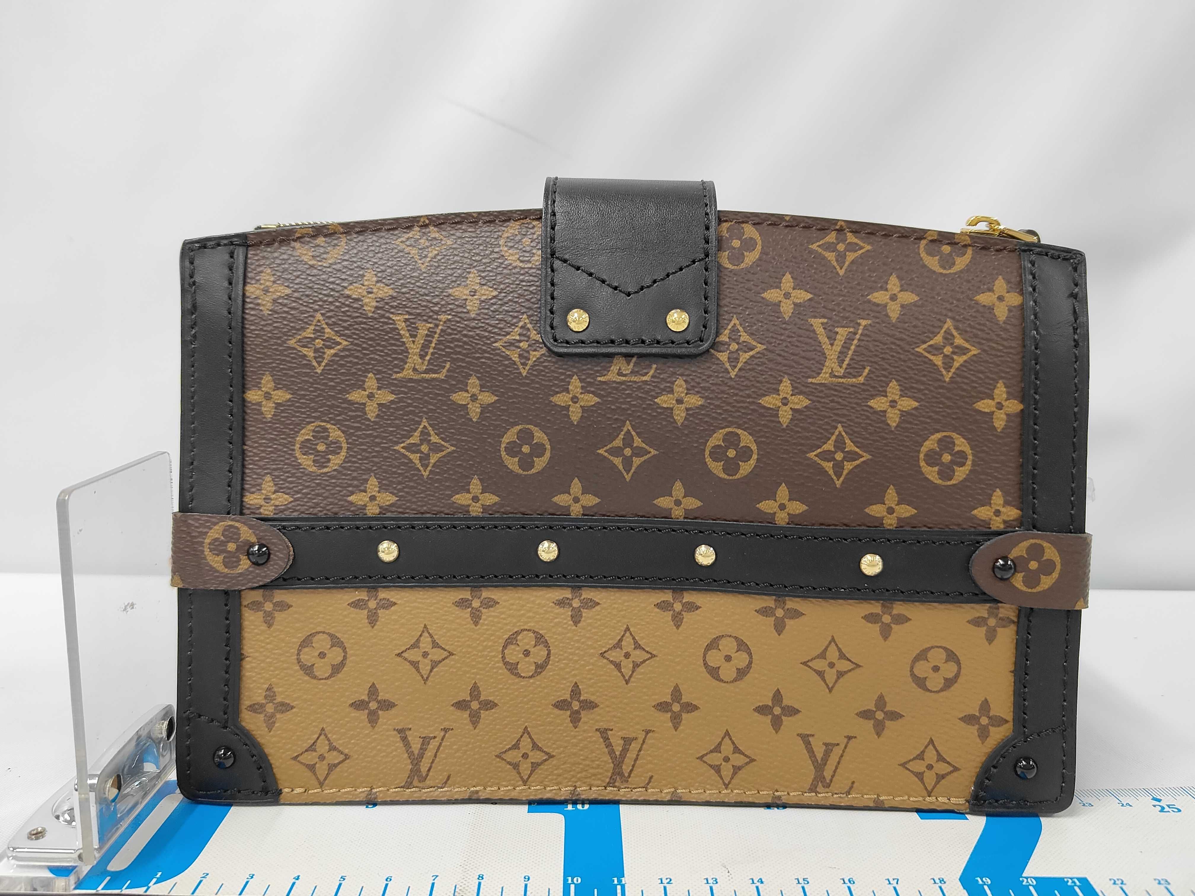 Monogram Reverse Trunk Clutch M43596 RFID Shoulder Bag — view 2