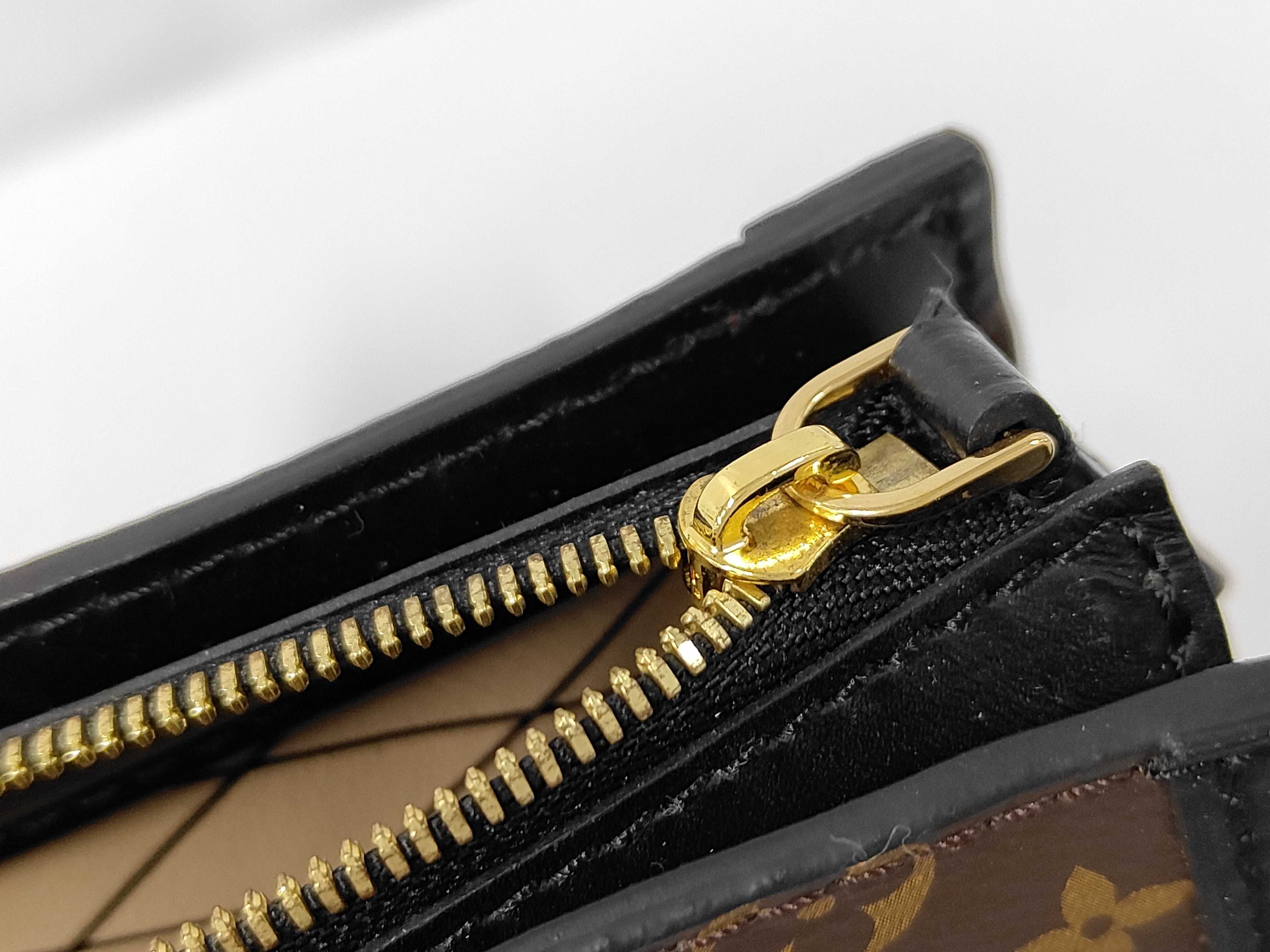 Monogram Reverse Trunk Clutch M43596 RFID Shoulder Bag — view 10