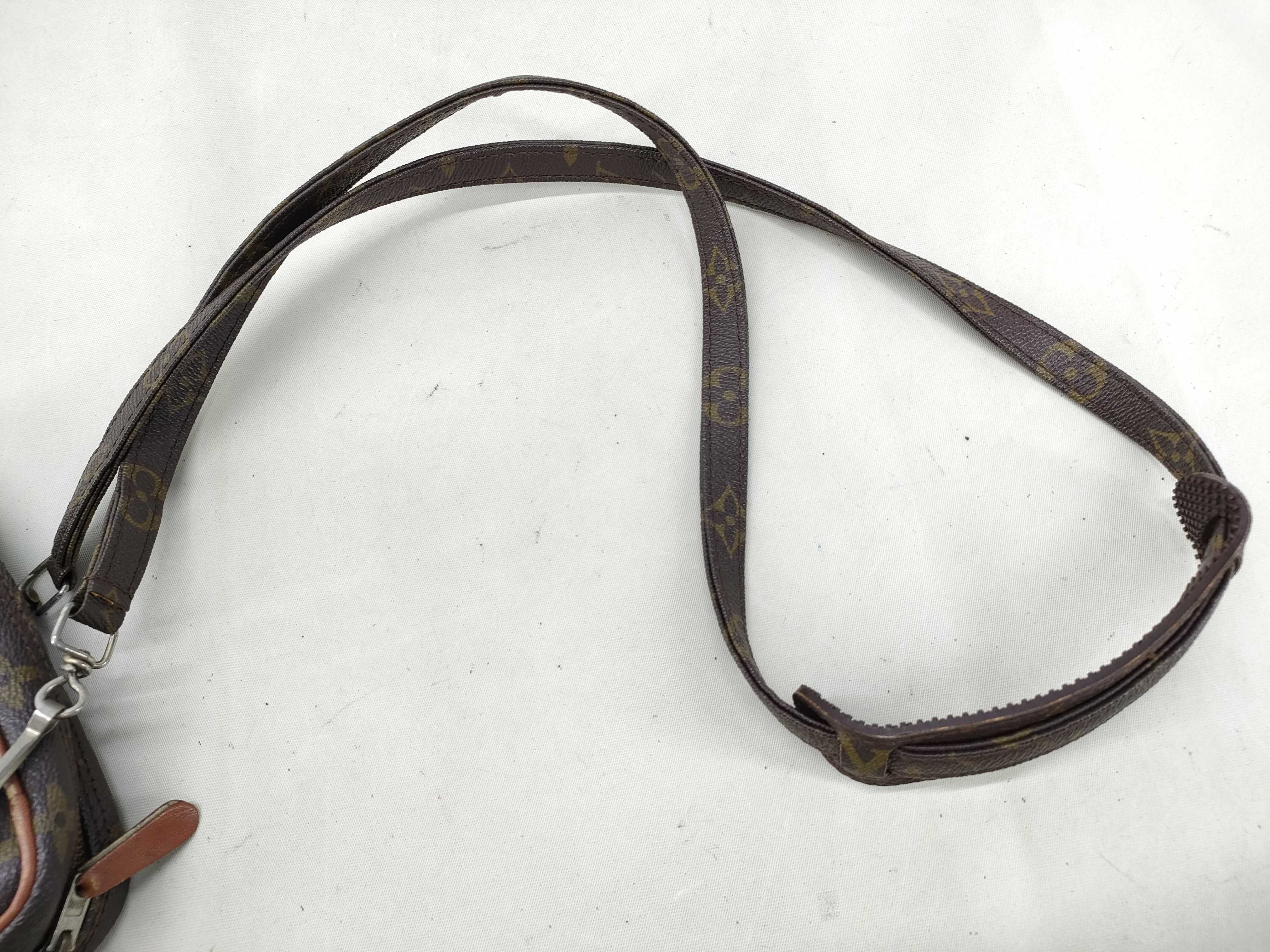 Monogram Louis Vuitton Shoulder Bag — view 5