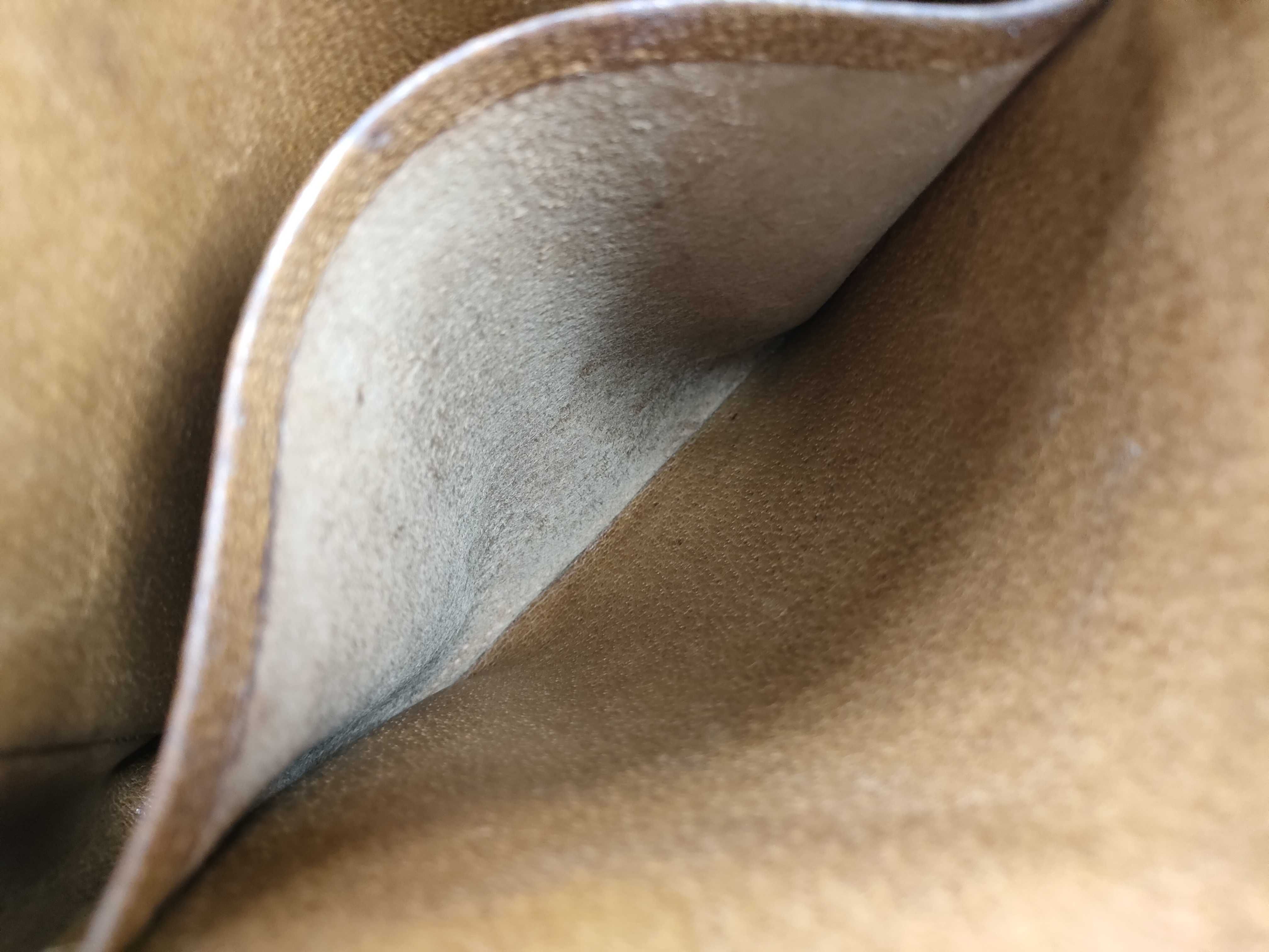 Monogram Louis Vuitton Shoulder Bag — view 10