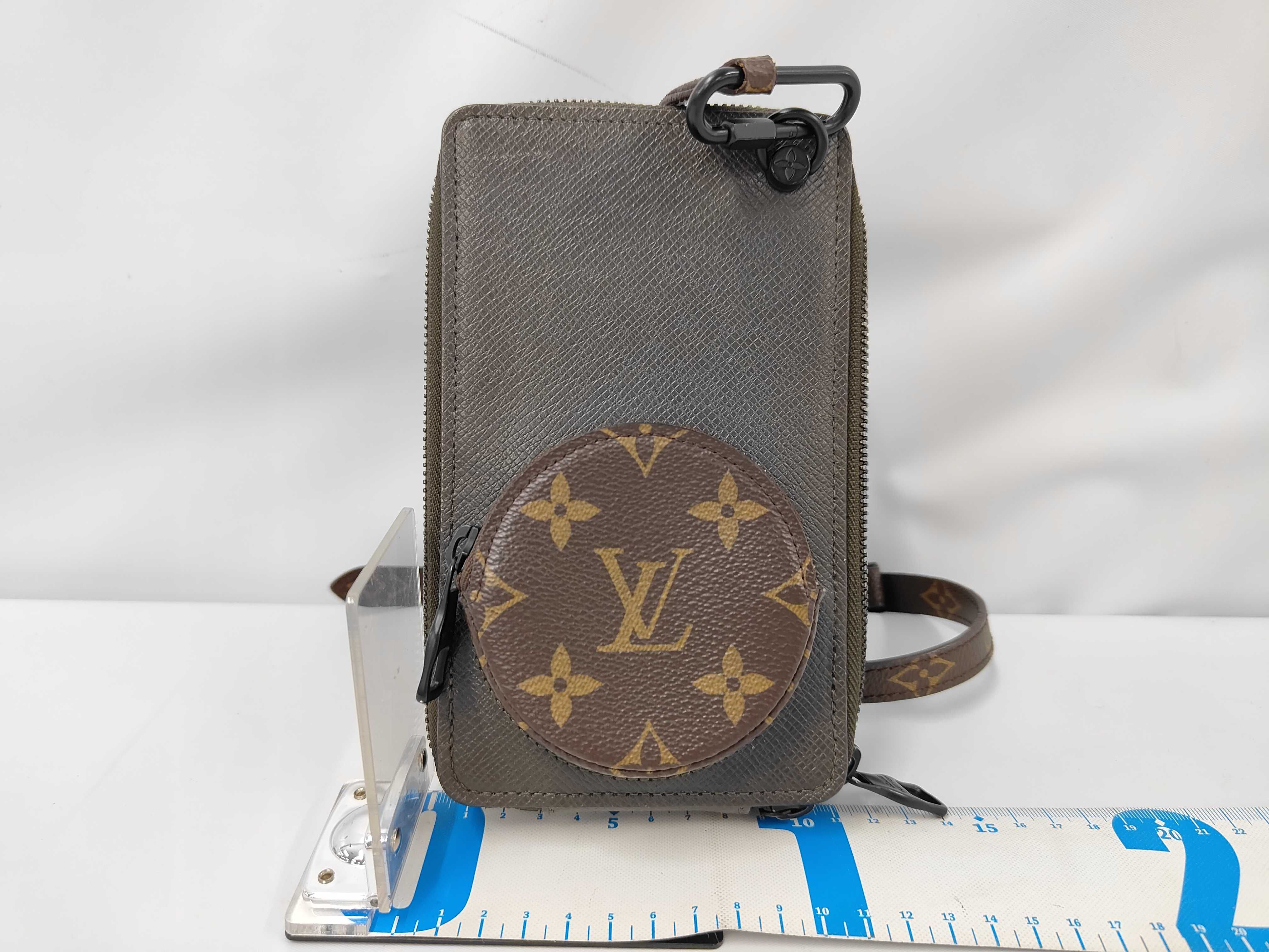 Taigarama Phone Box M30581 Shoulder Bag — view 2