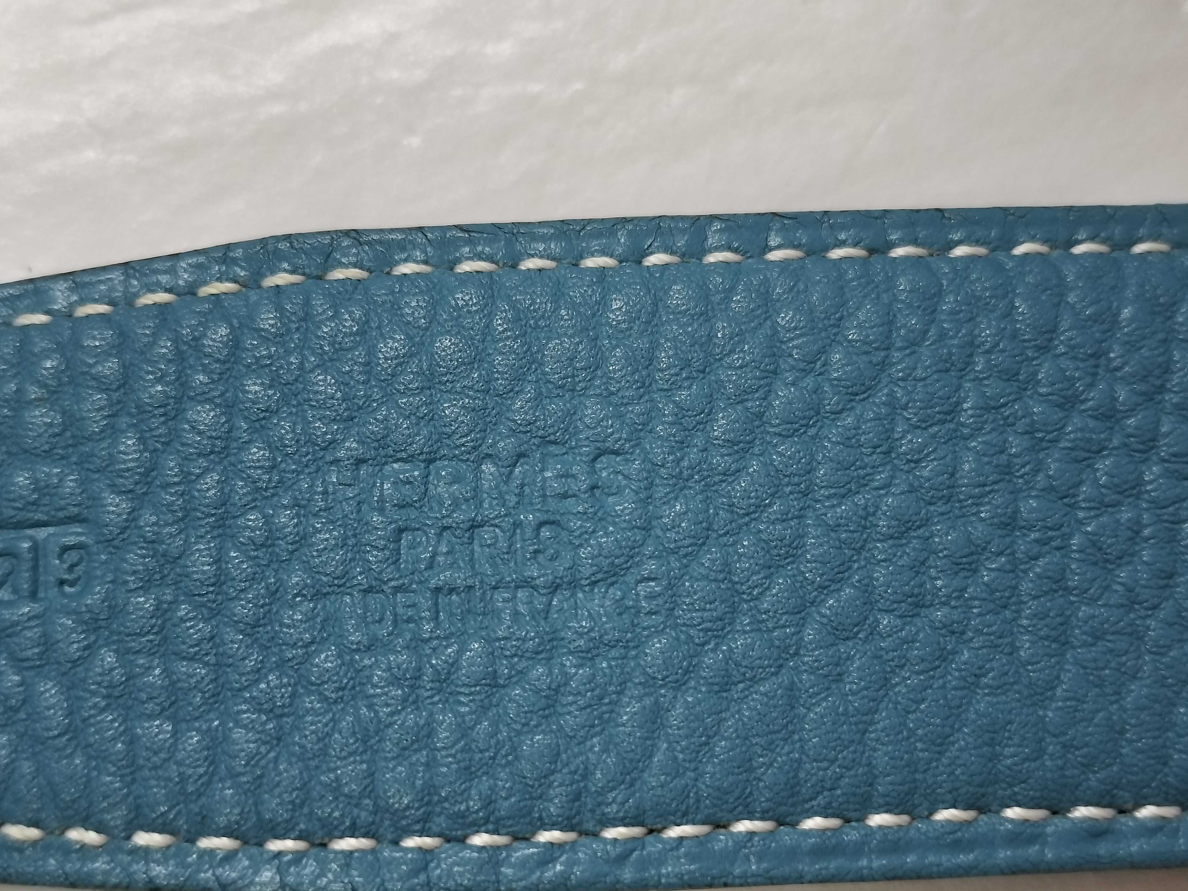 H Belt Reversible K engraved Reversible Black x Blue Togo Blue Belt — view 6