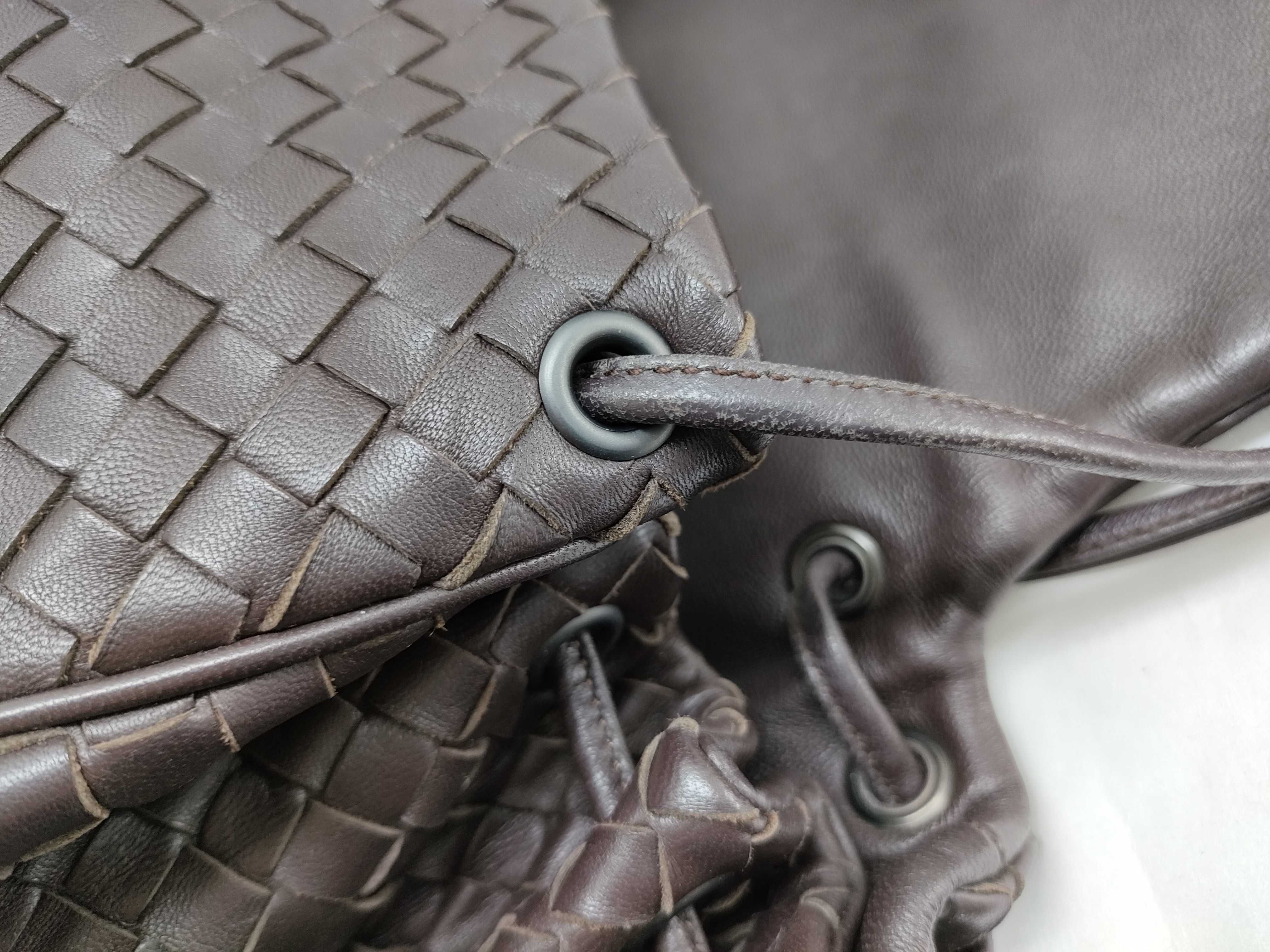 Intrecciato Shoulder Bag, Brown — view 5