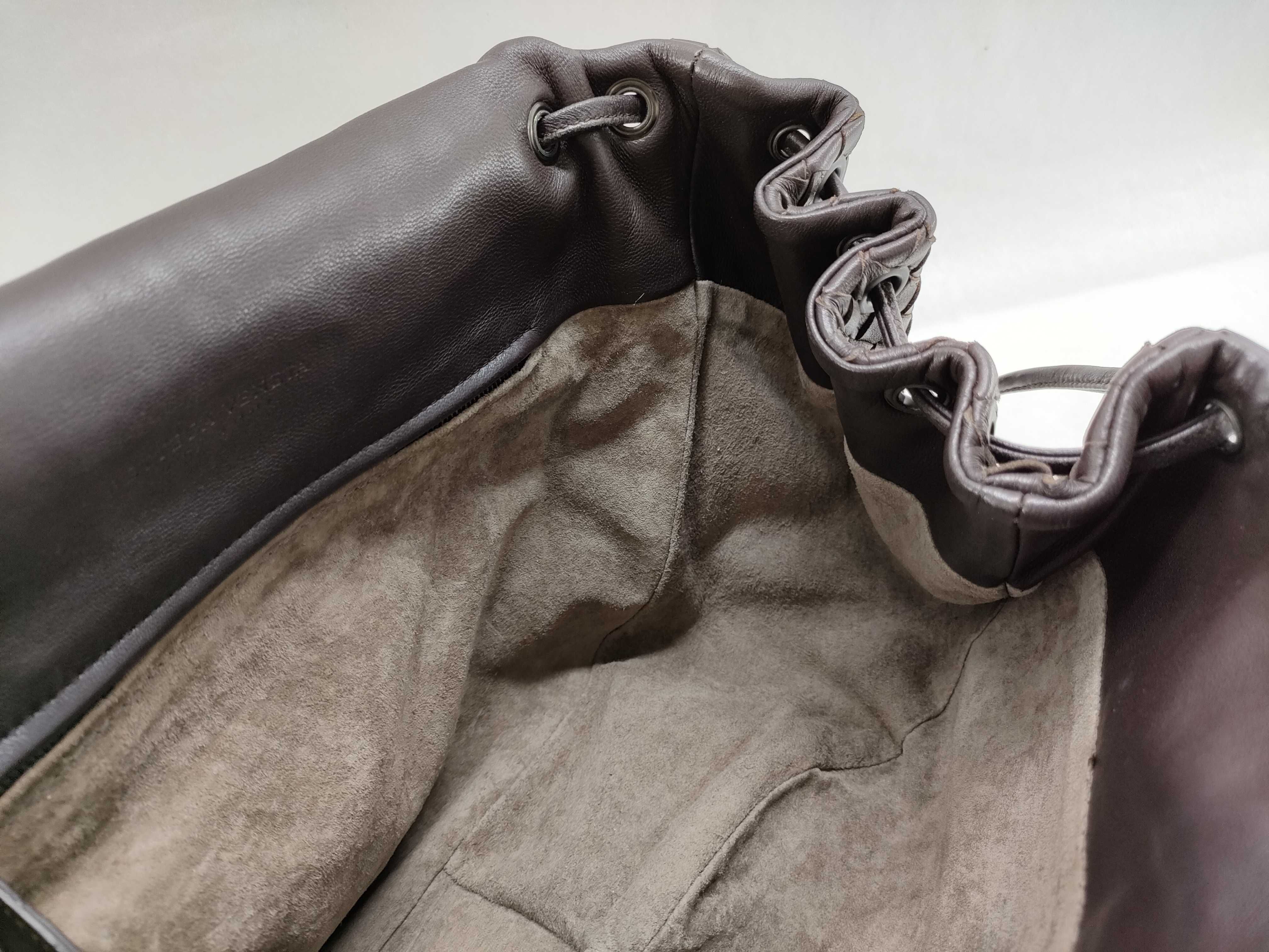 Intrecciato Shoulder Bag, Brown — view 9