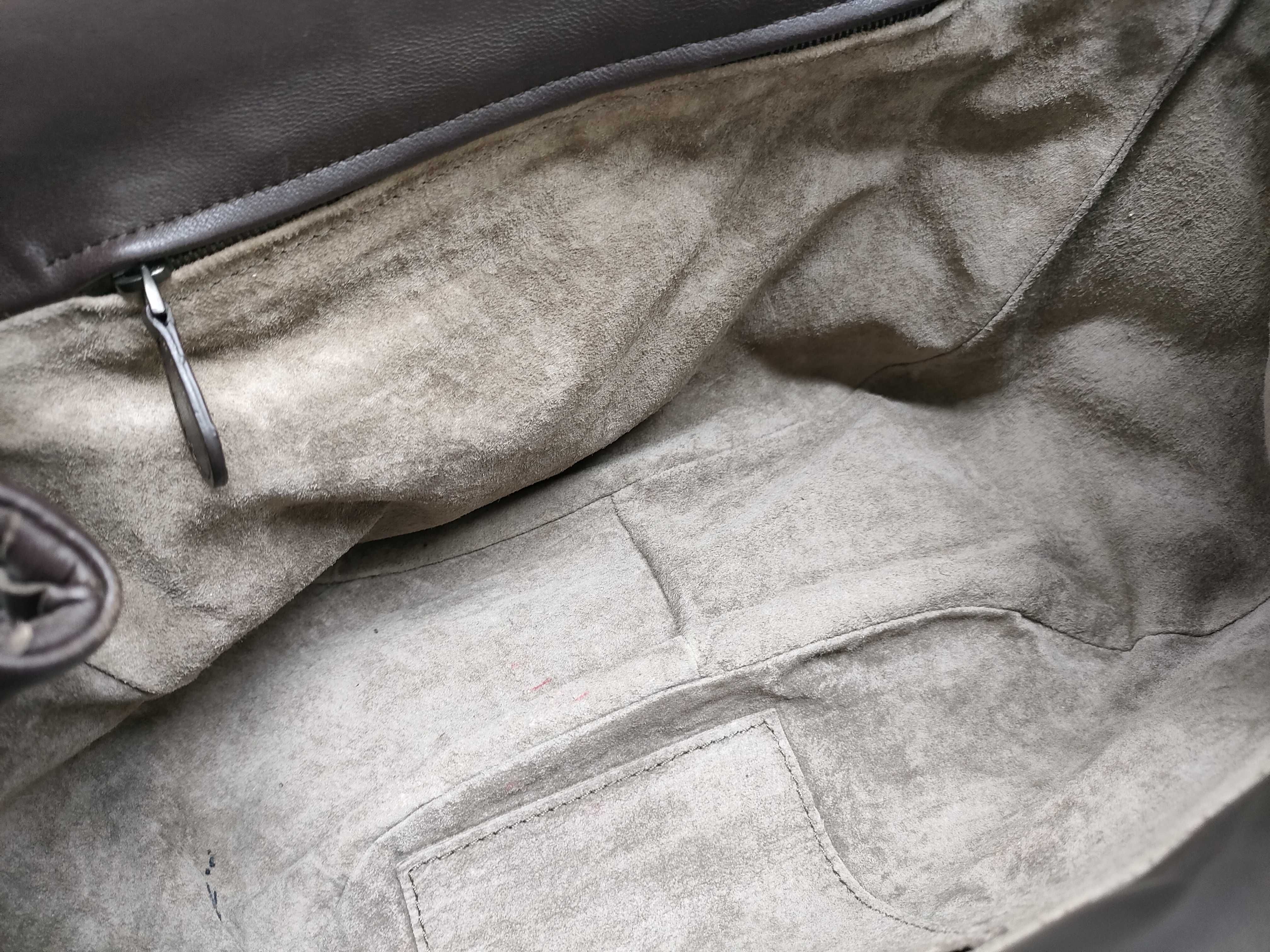 Intrecciato Shoulder Bag, Brown — view 10