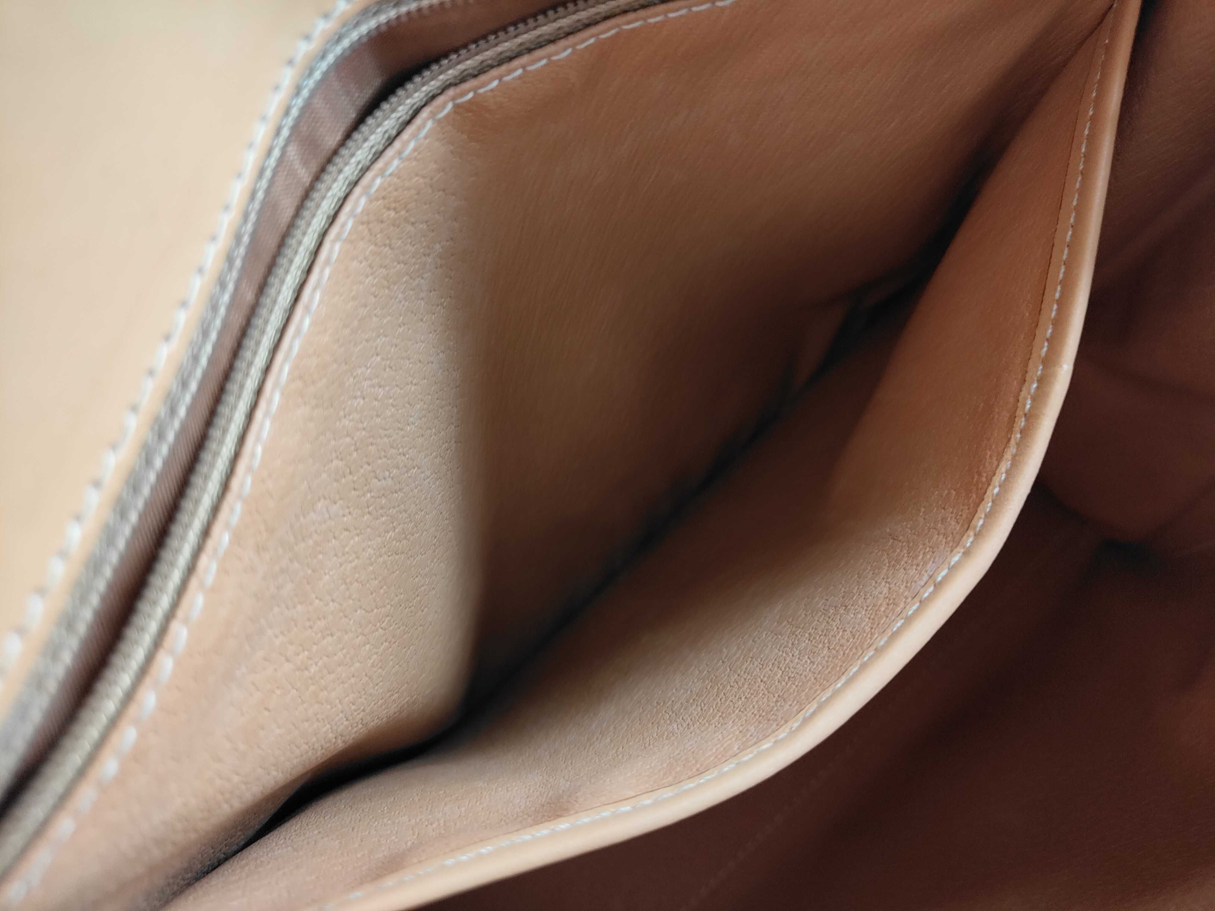 Handbag / PVC Handbag — view 13