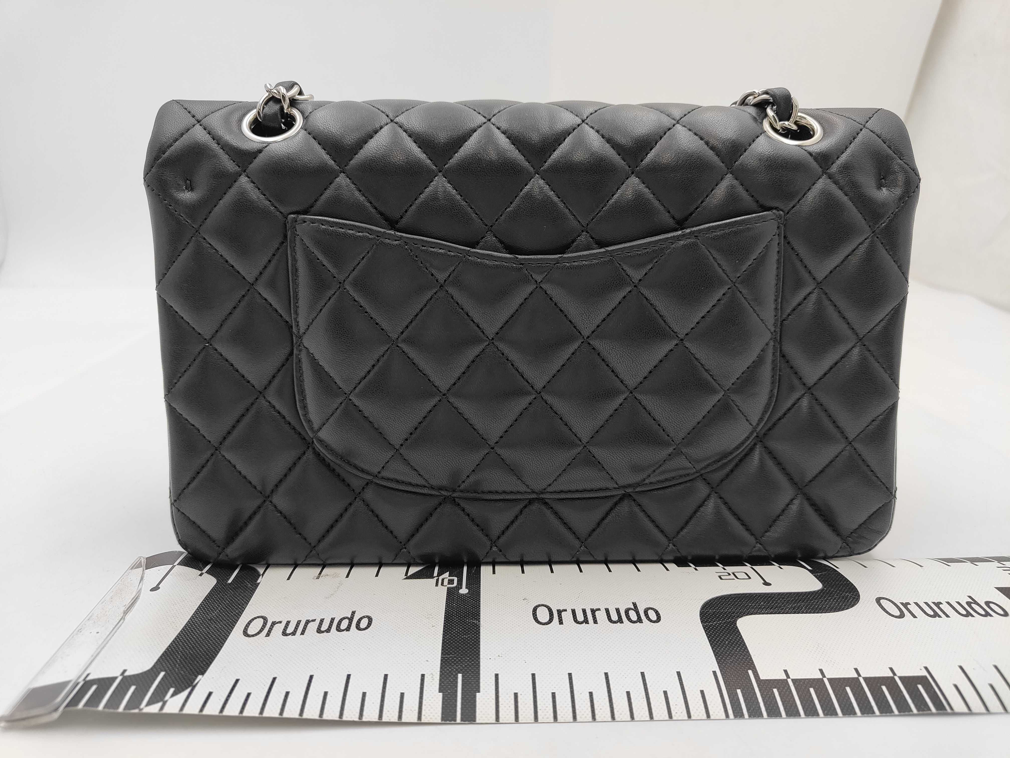 W-Flap 25 Chain Shoulder Bag, Matelassé Lambskin, Black, SS Shoulder Bag — view 2
