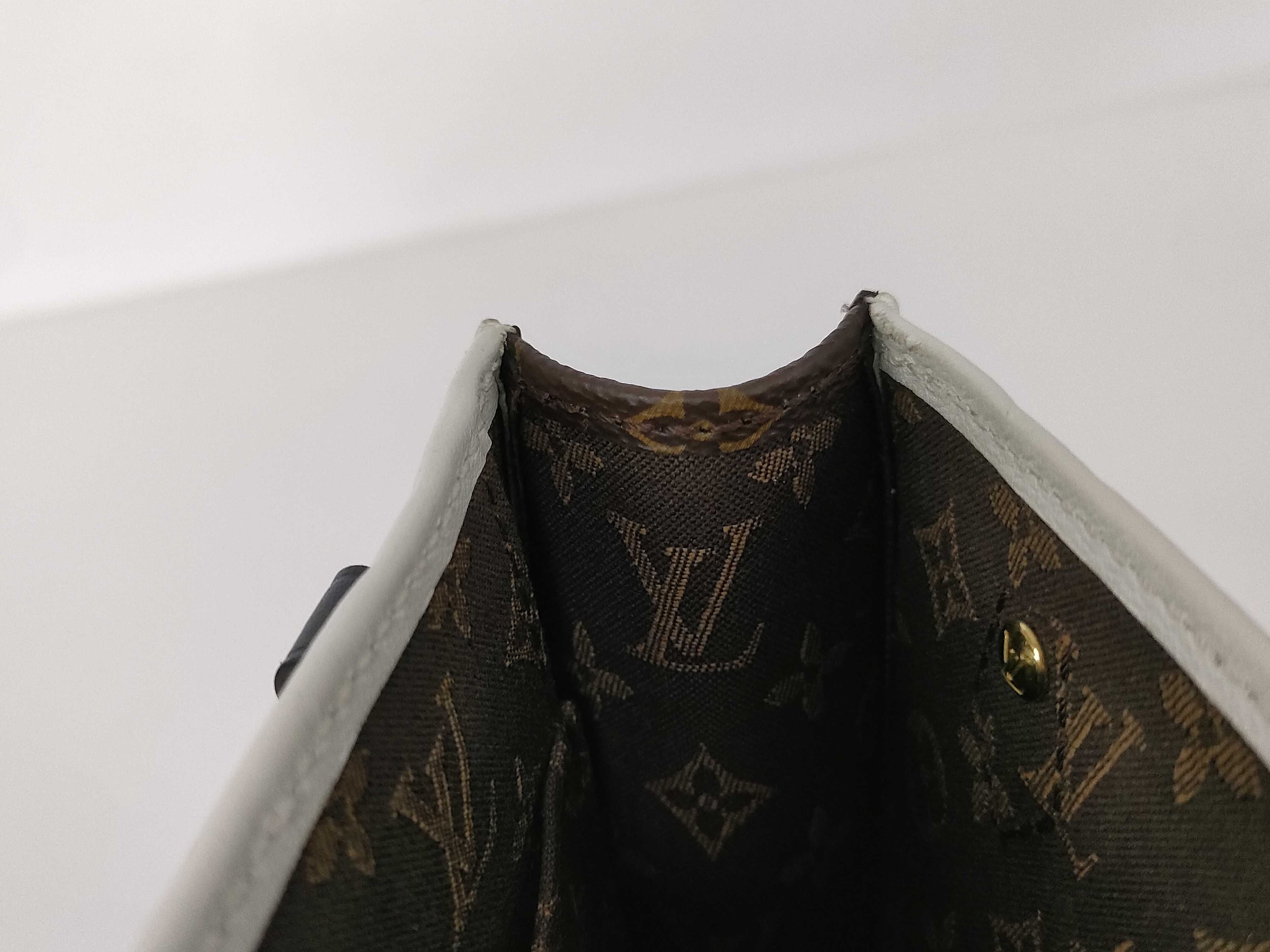 Monogram Louis Vuitton Mini Plat Bag Shoulder Bag — view 11