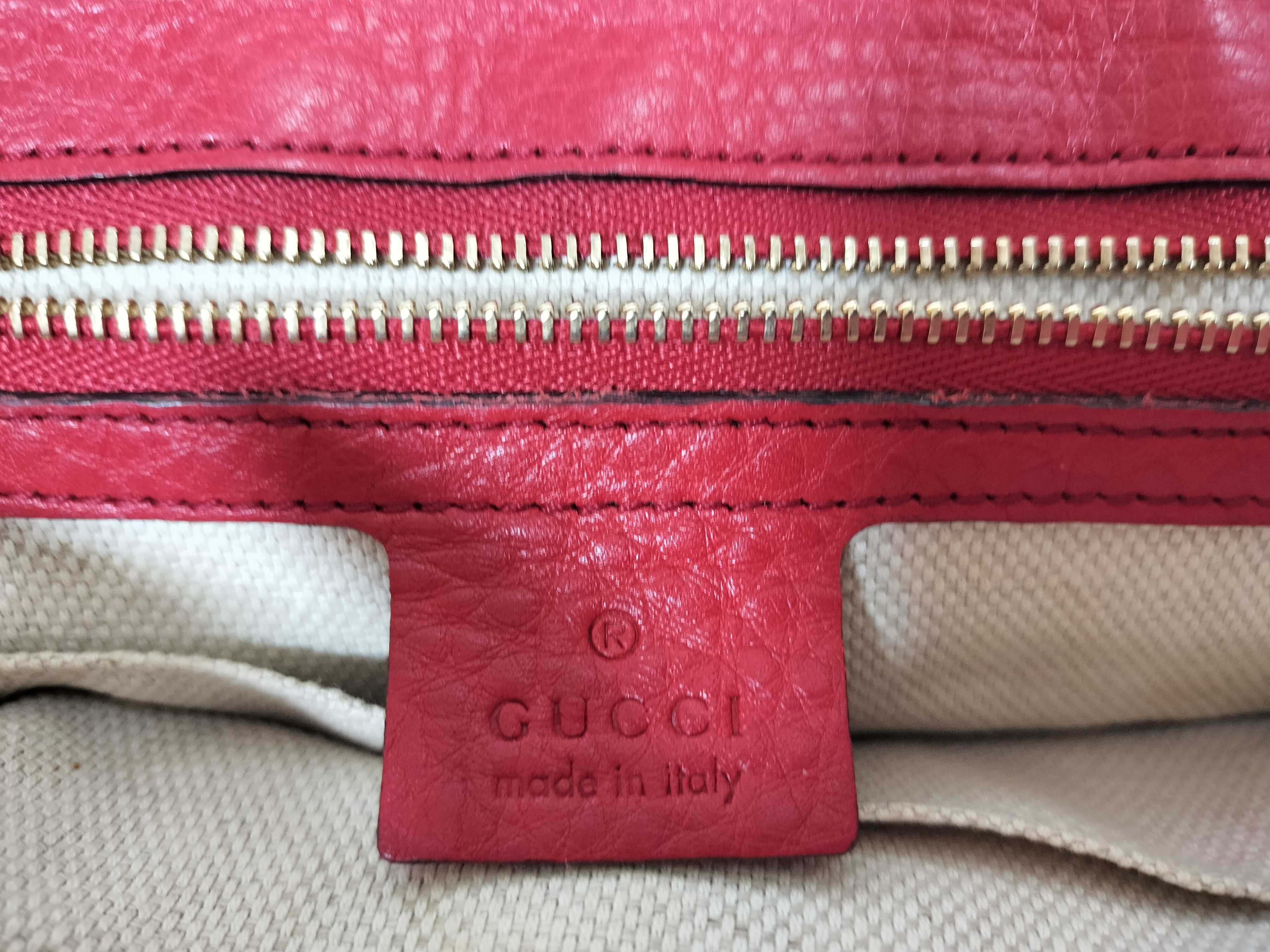 Soho Interlocking Tassel Chain Flap Bag Shoulder Bag — view 12