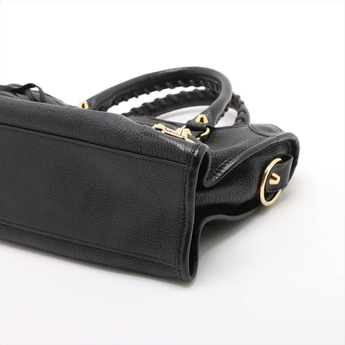 Classic Metal Edge City Leather 2-Way Handbag, Black, 432831, with Mirror — view 3