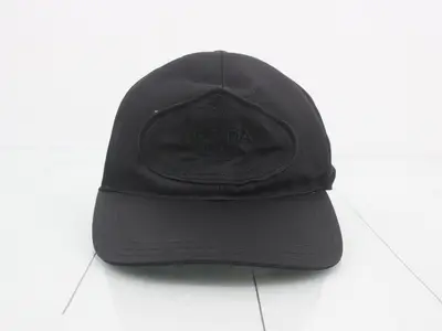 Small items, accessories, hats - embroidered logo