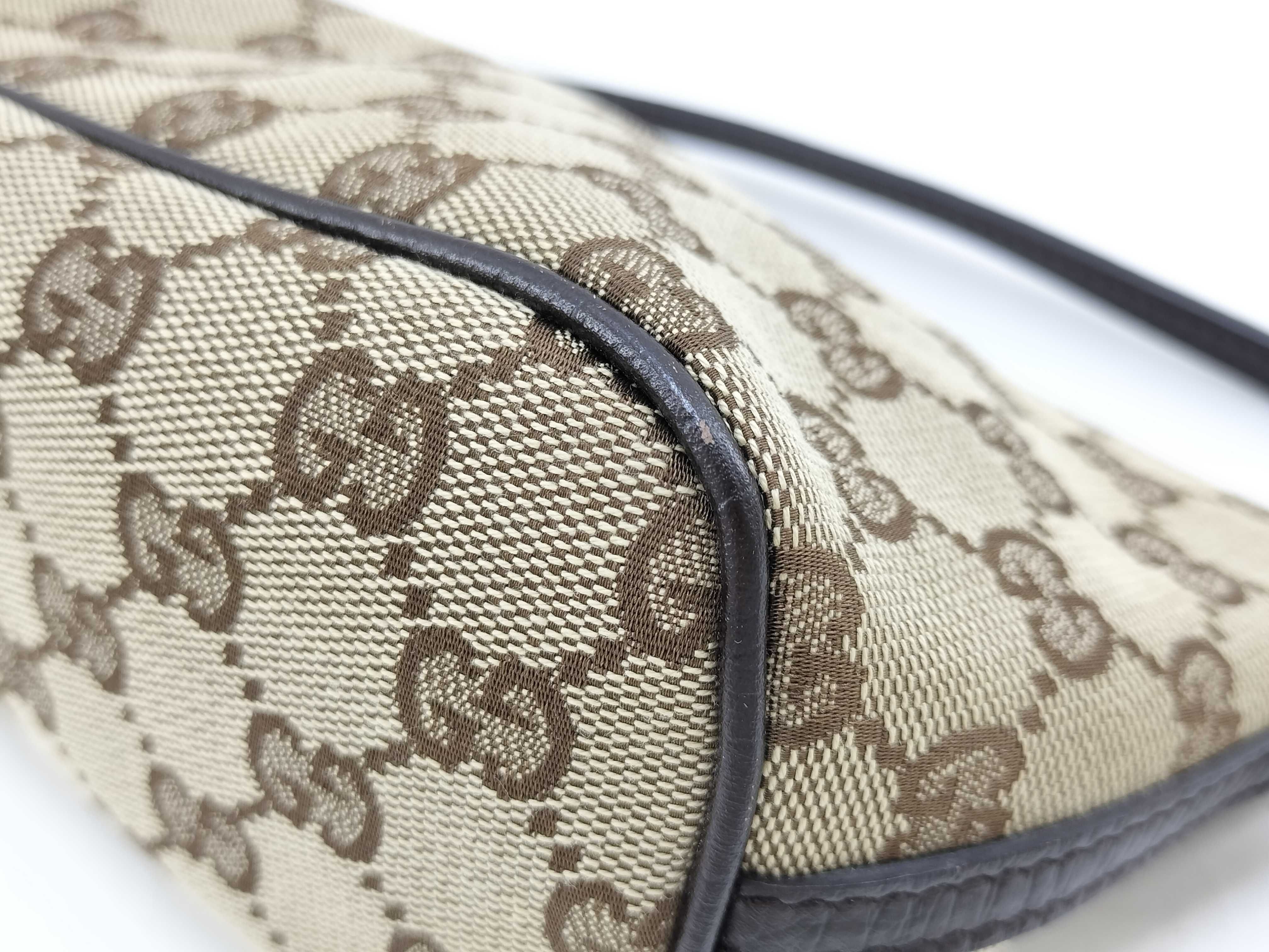 GG Canvas Accessory Pouch GG Canvas Handbag — view 5