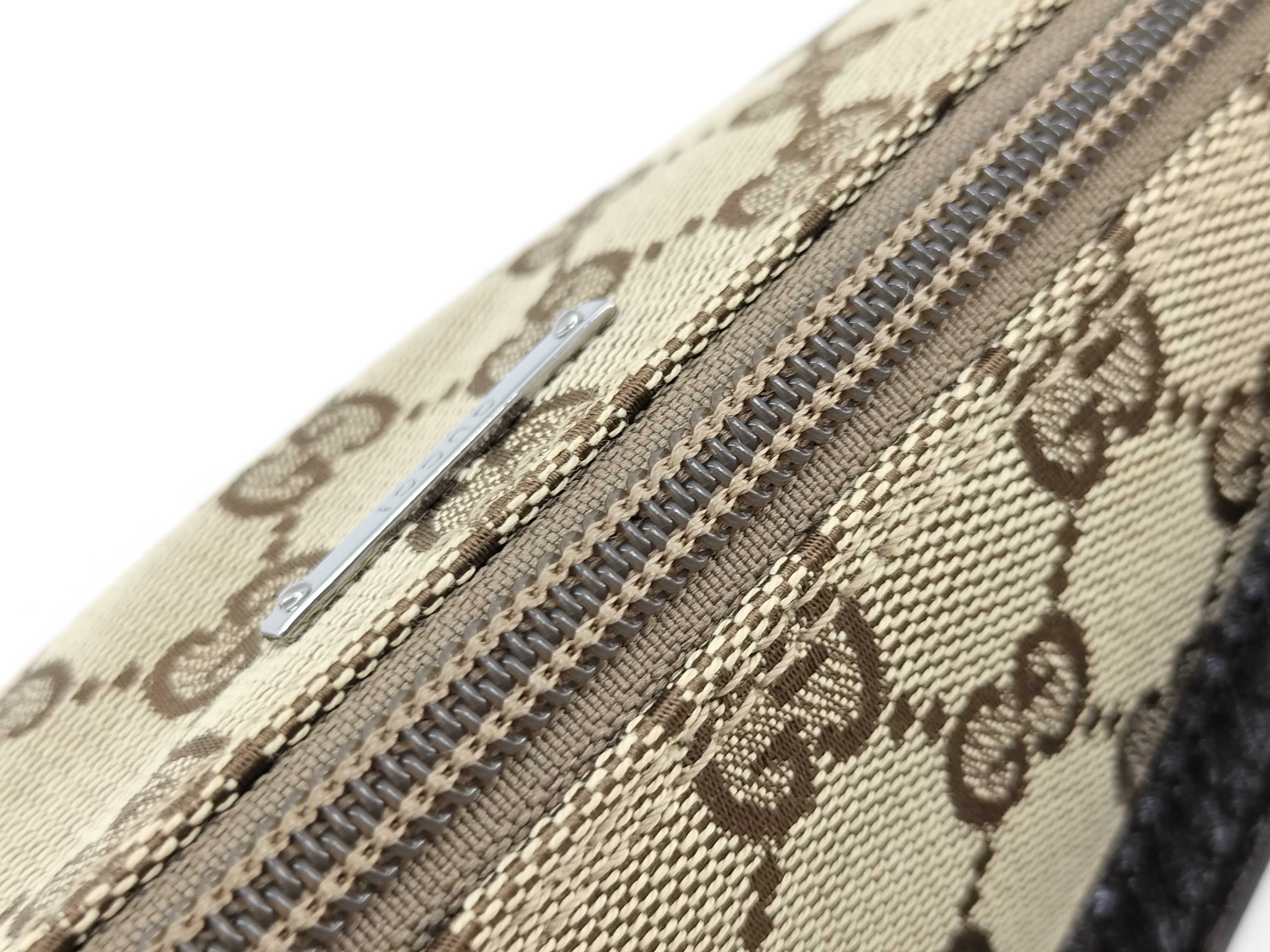 GG Canvas Accessory Pouch GG Canvas Handbag — view 8