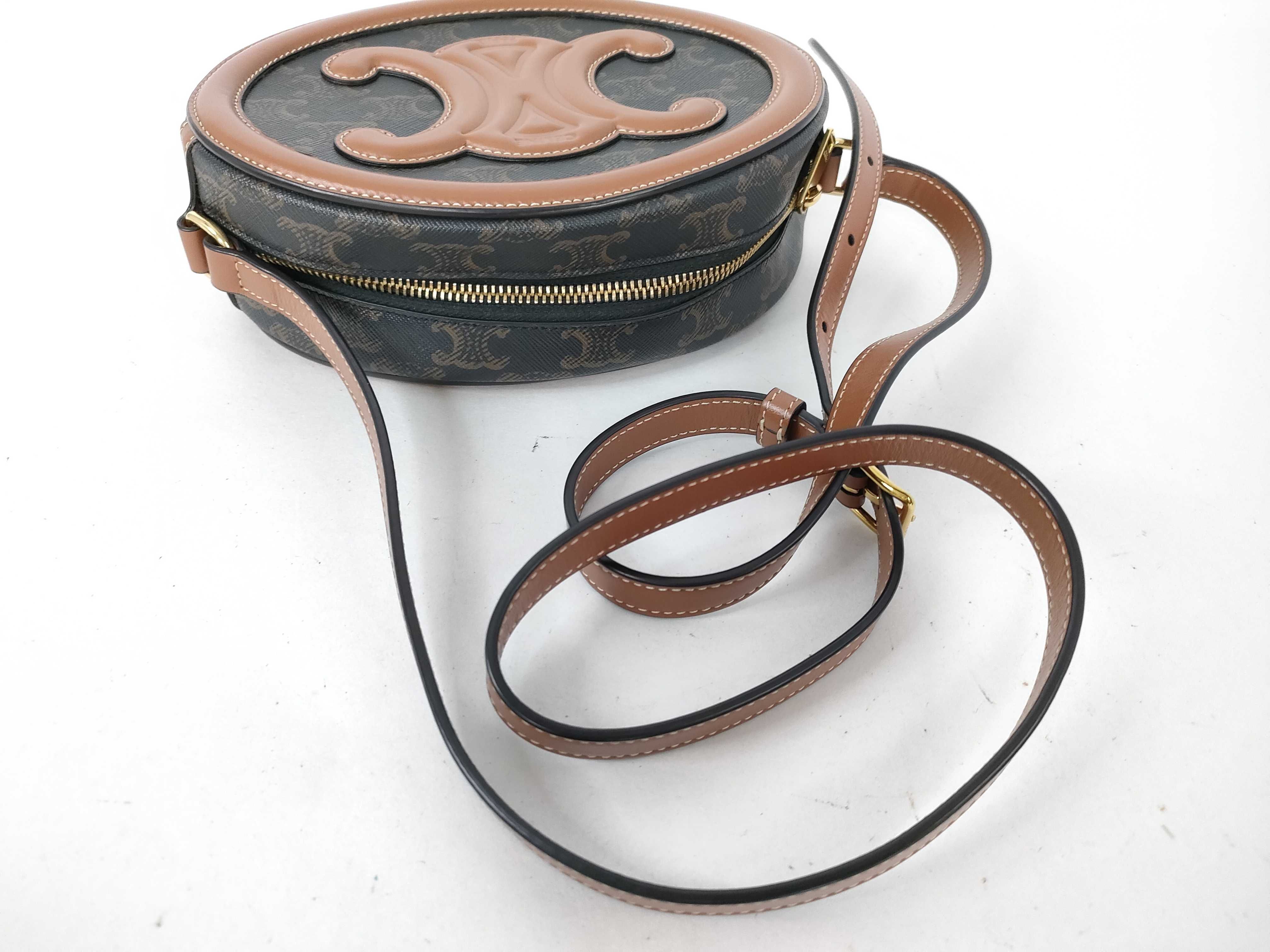 Cuir Triomphe Shoulder Bag — view 3