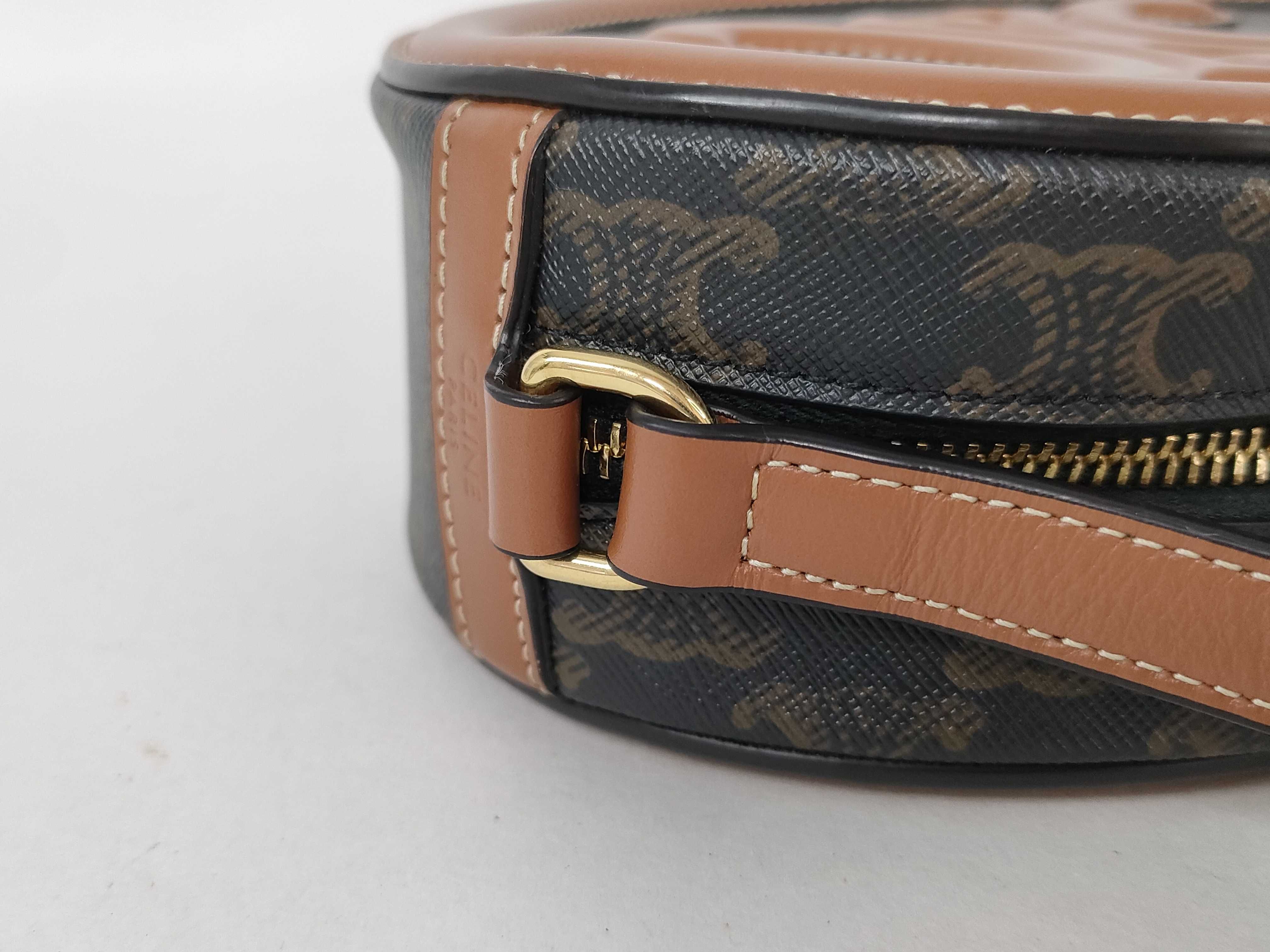 Cuir Triomphe Shoulder Bag — view 5