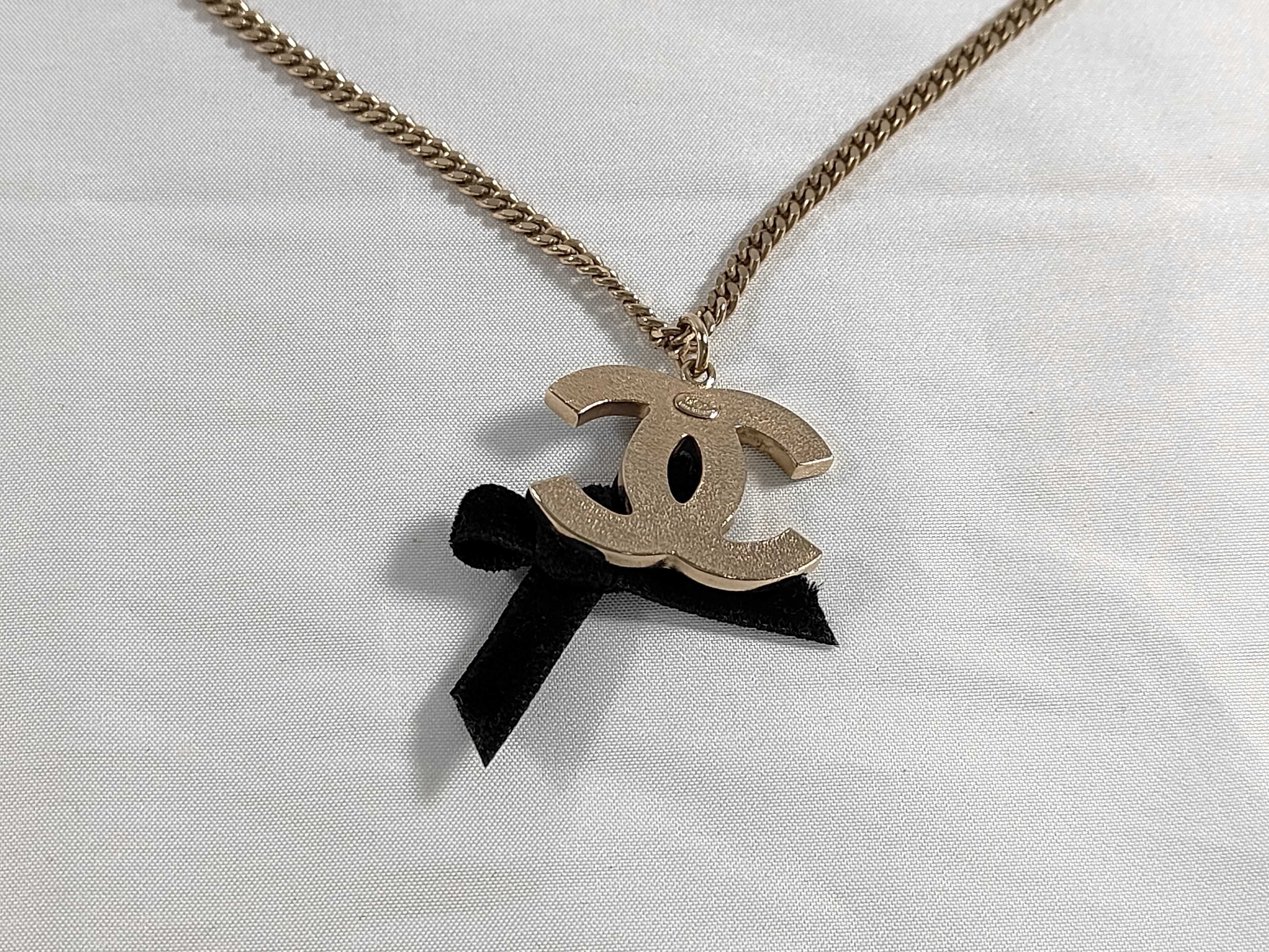 Coco Mark 07C Velour Ribbon Necklace — view 2