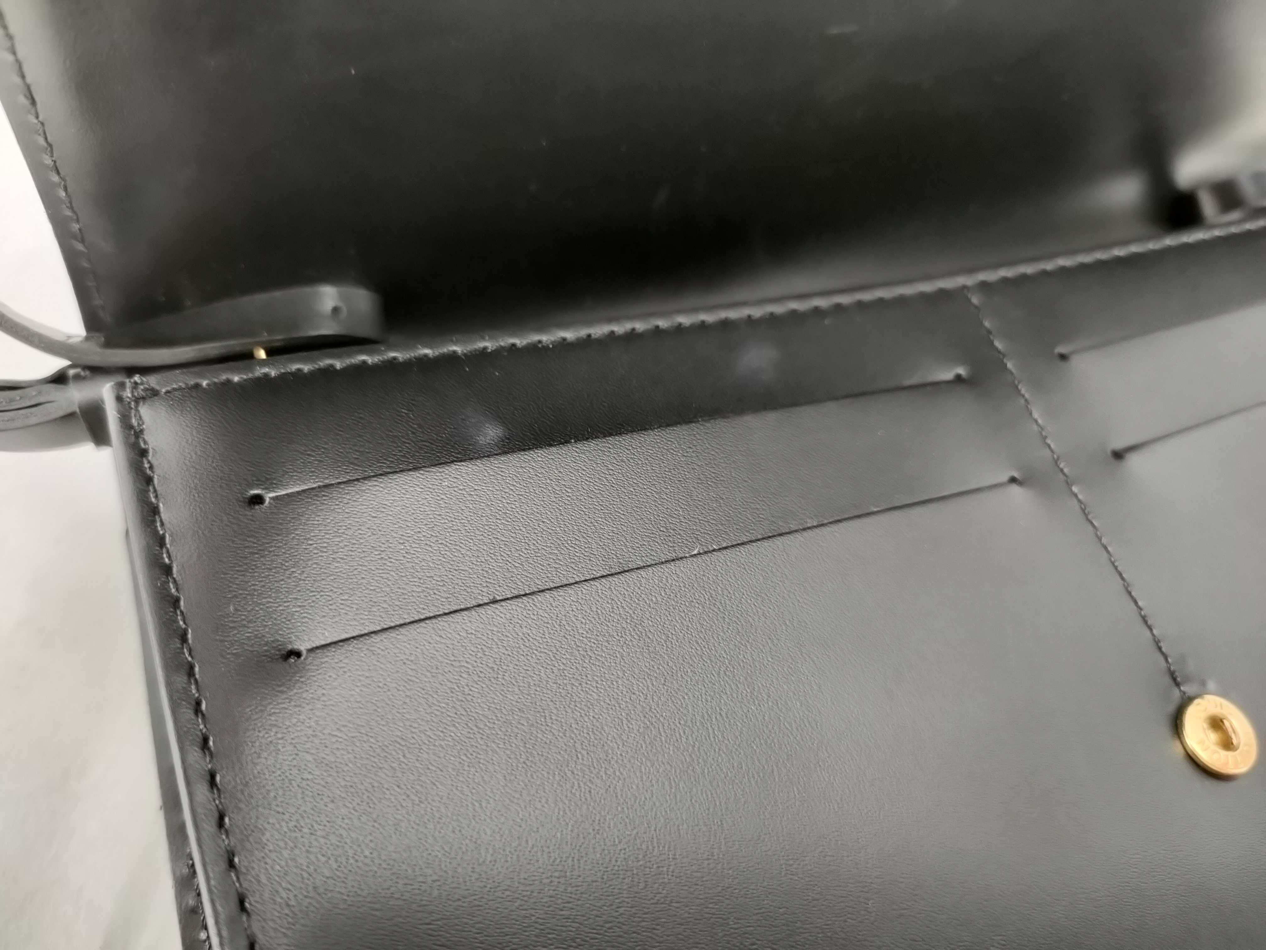 Epi Honfleur Shoulder Bag — view 11