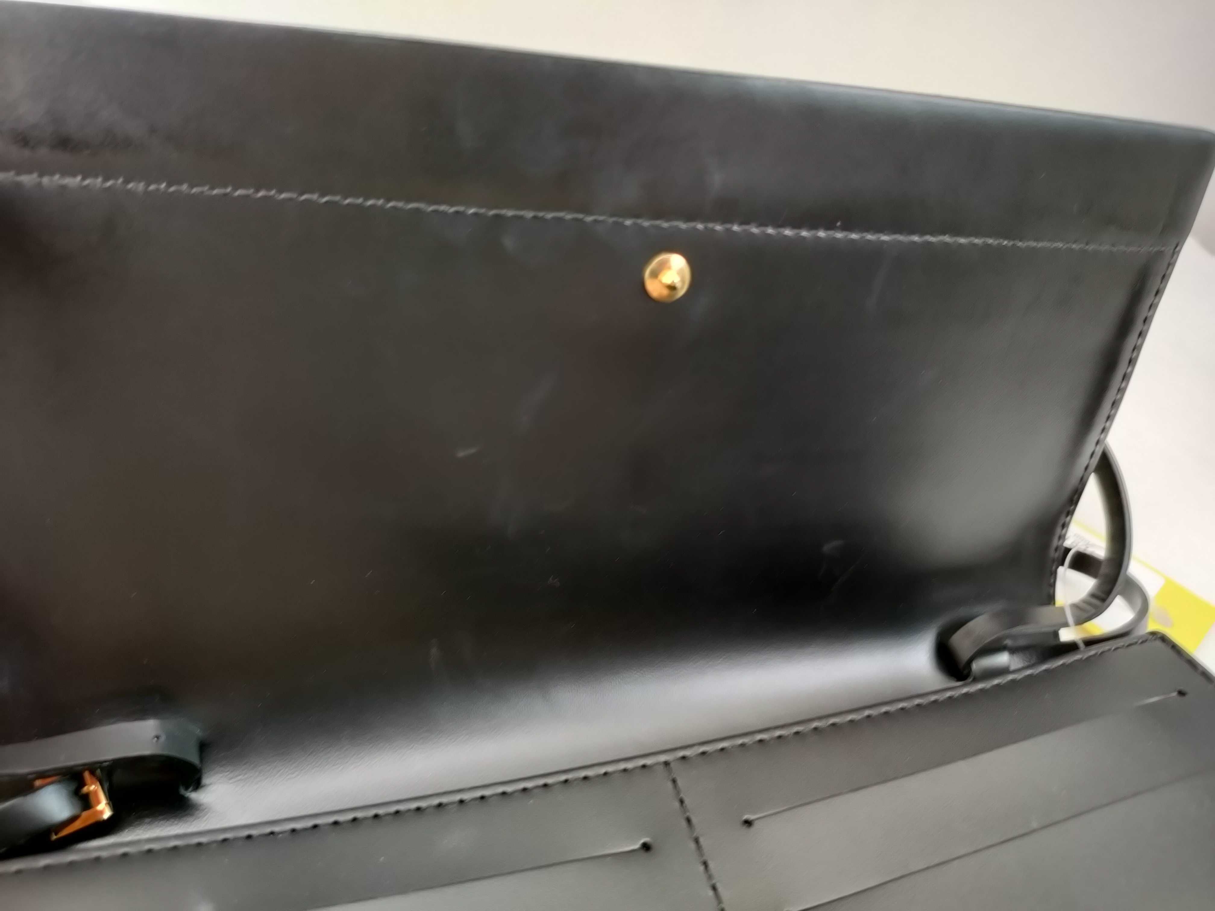 Epi Honfleur Shoulder Bag — view 7