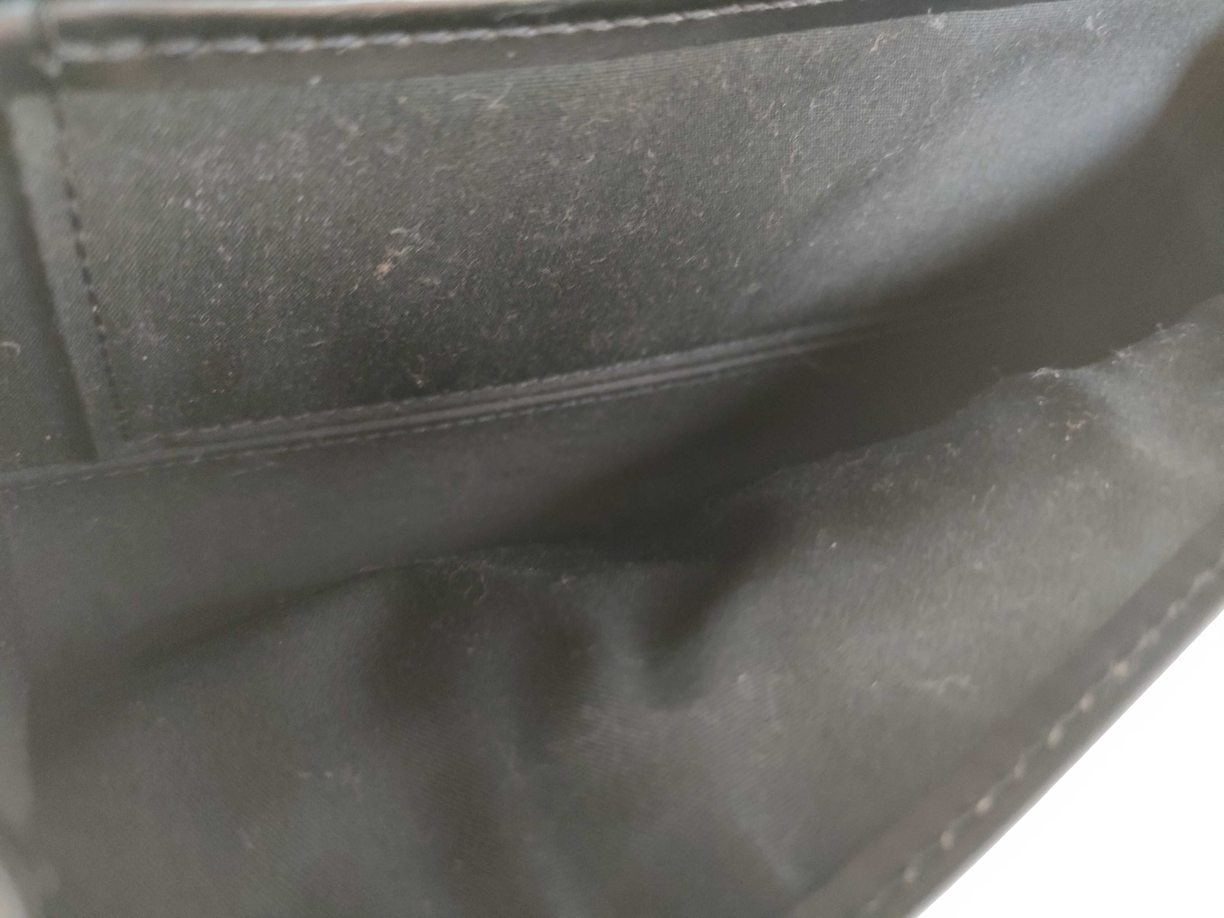 Epi Honfleur Shoulder Bag — view 8